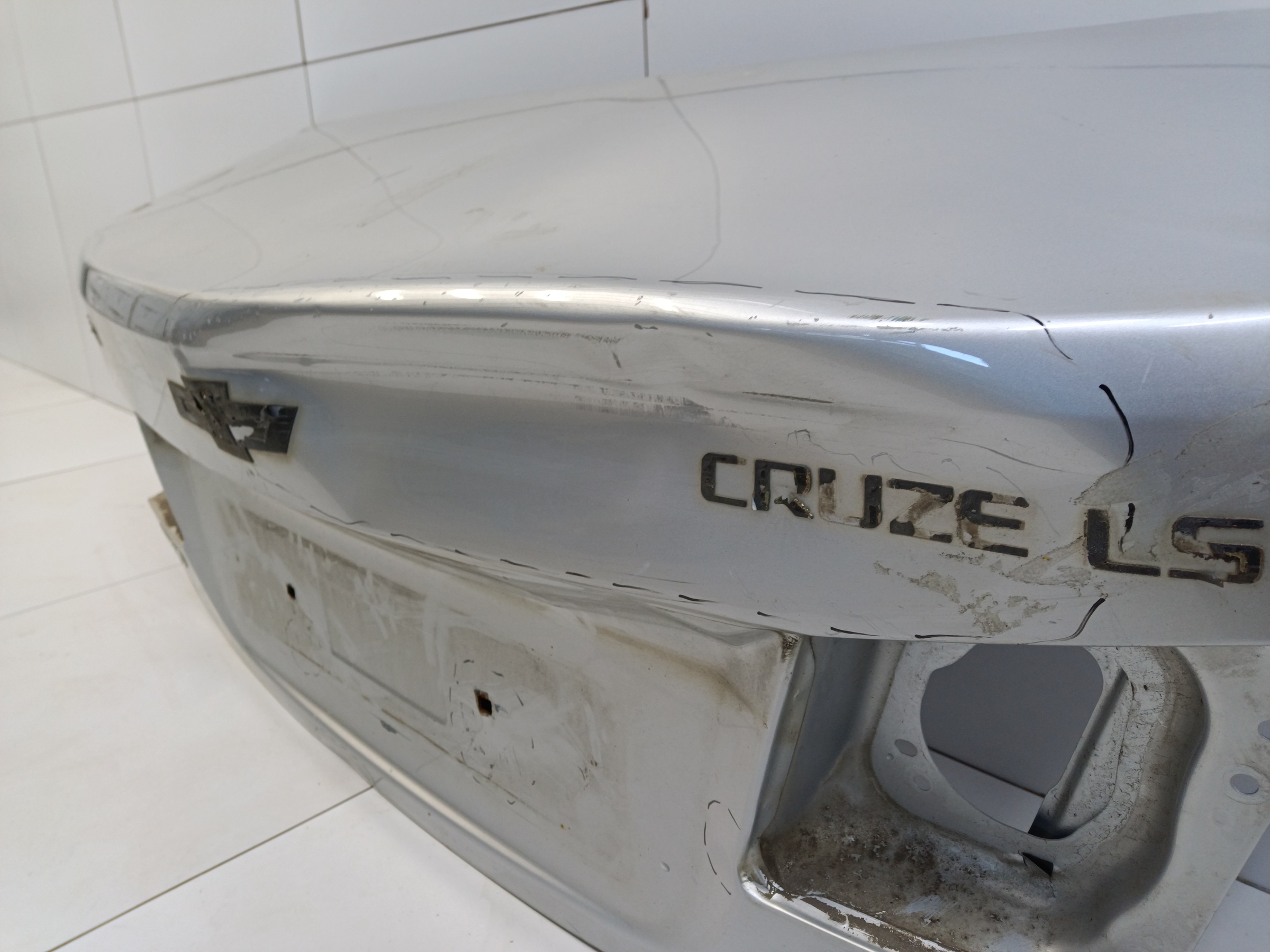 Крышка багажника Chevrolet Cruze Sedan