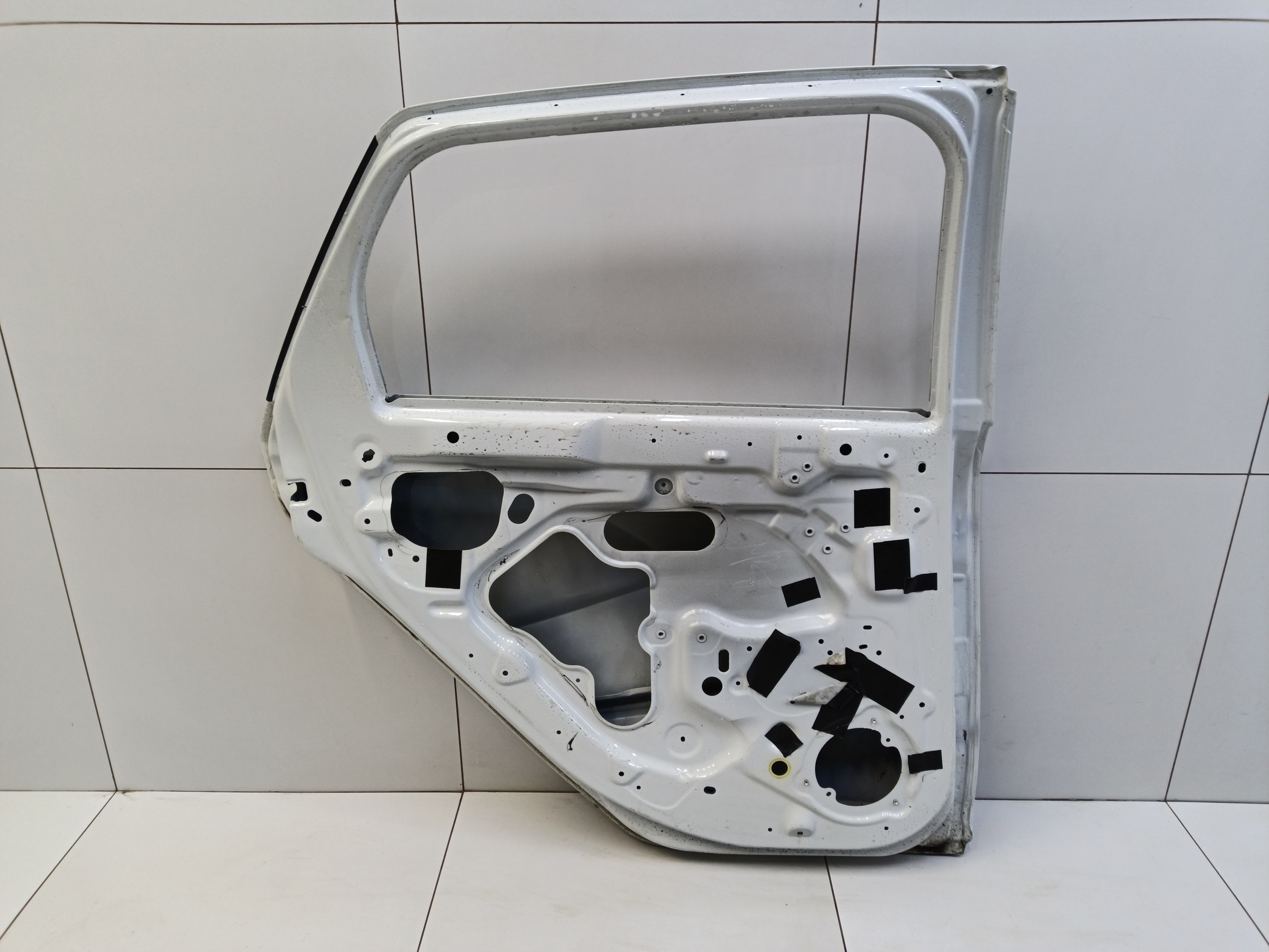 Дверь задняя левая Lada Vesta Wagon Cross