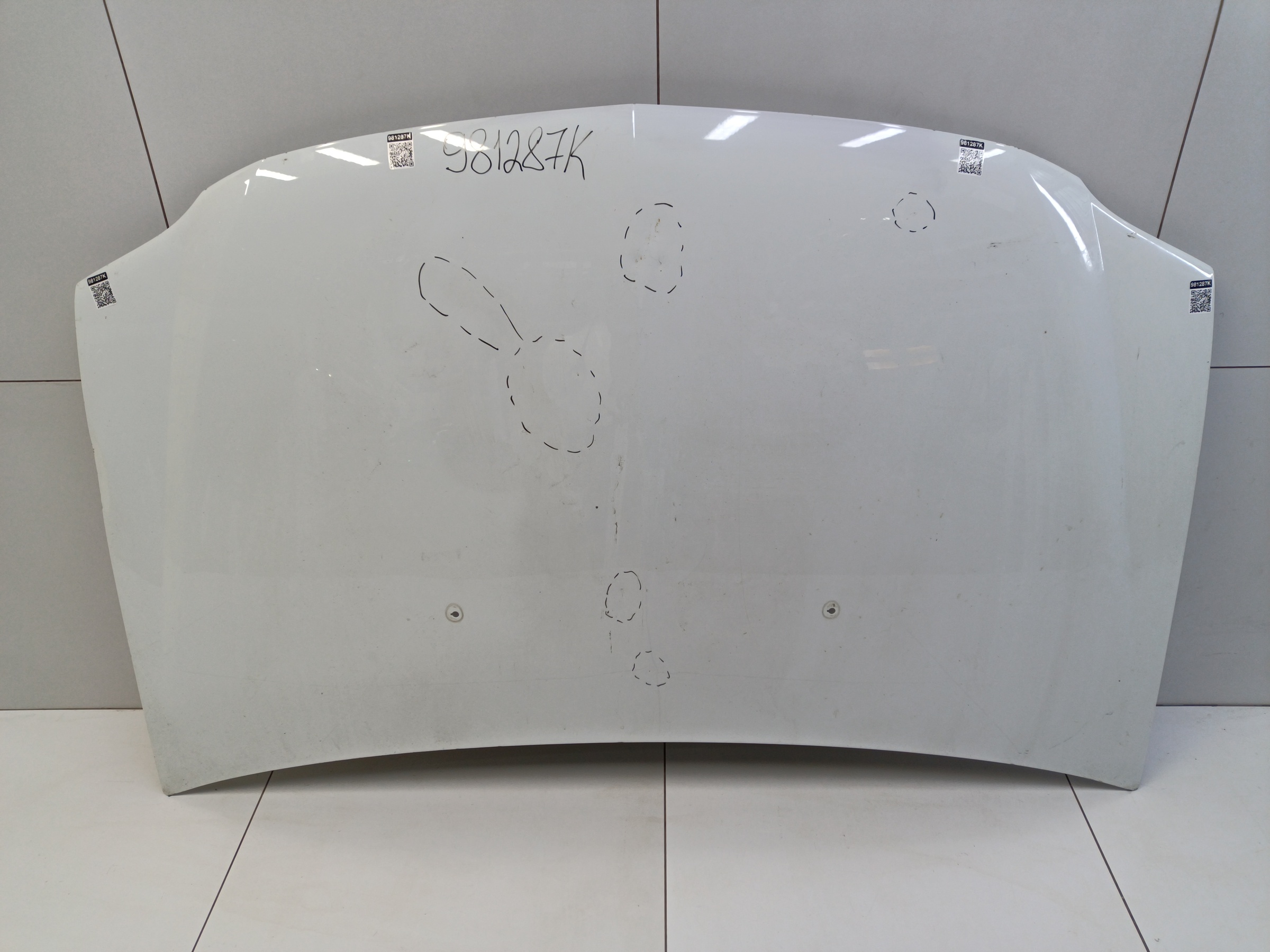 Капот Renault Logan 1 / Lada Largus