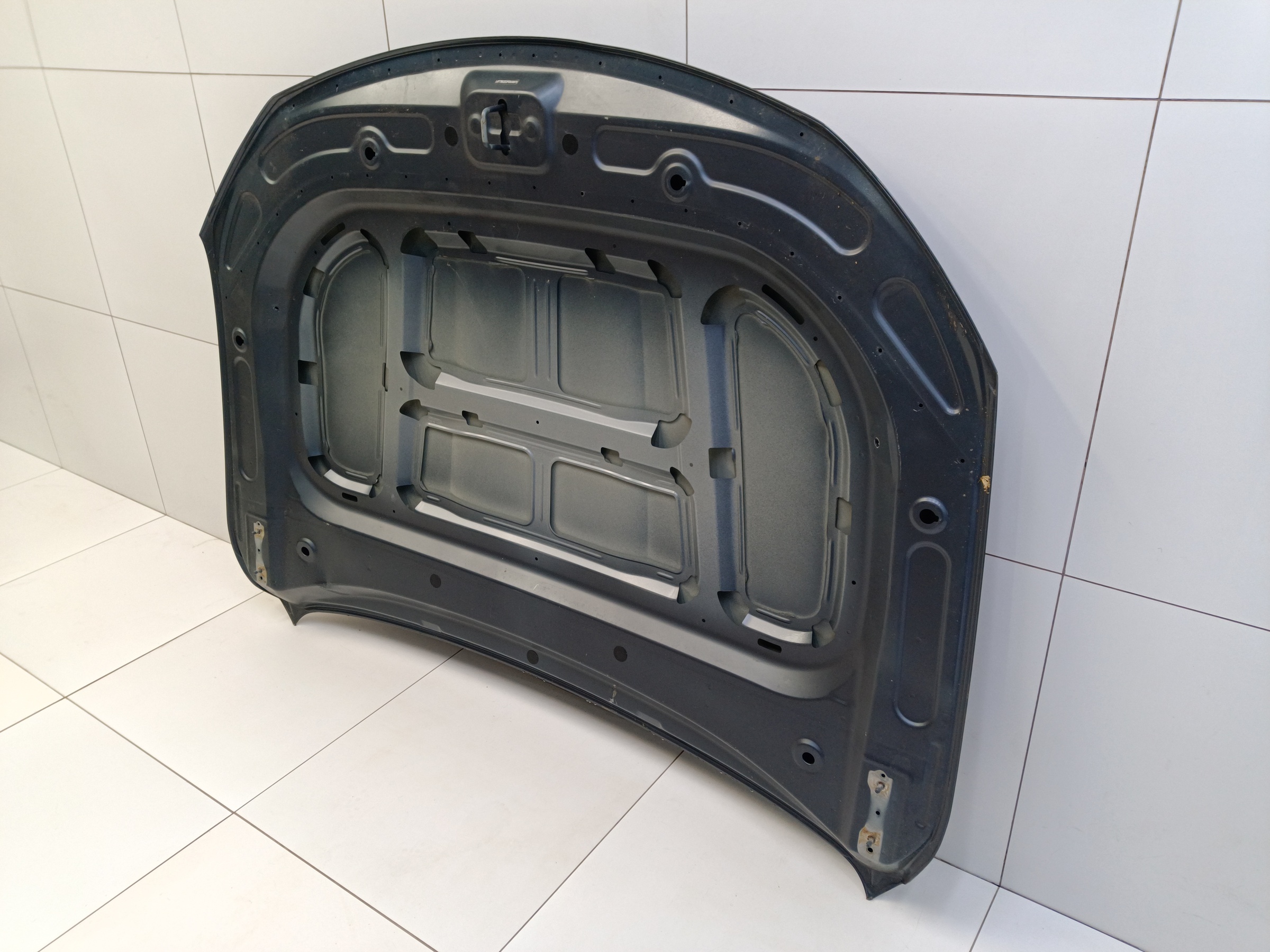 Капот Geely Tugella
