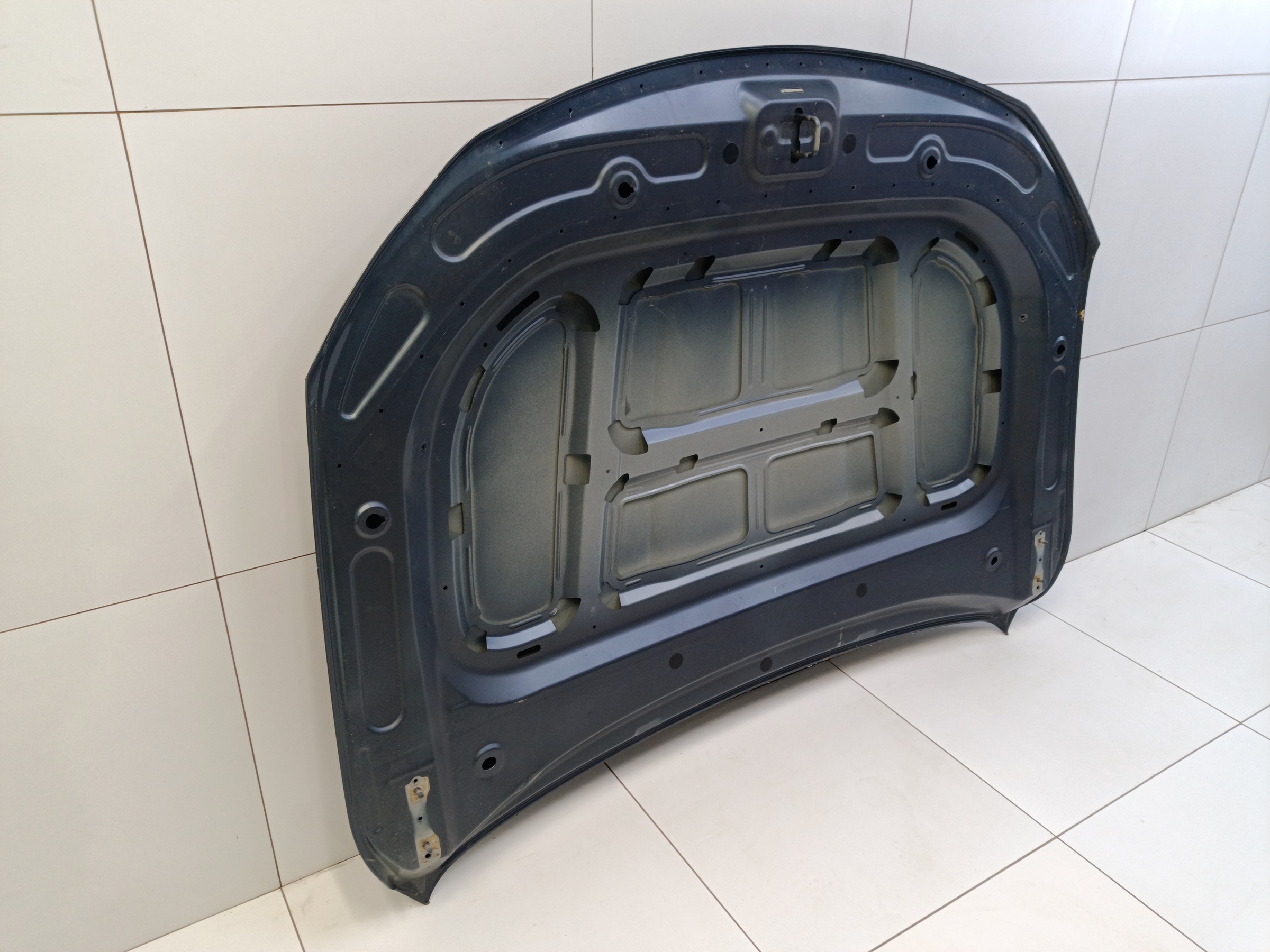 Капот Geely Tugella