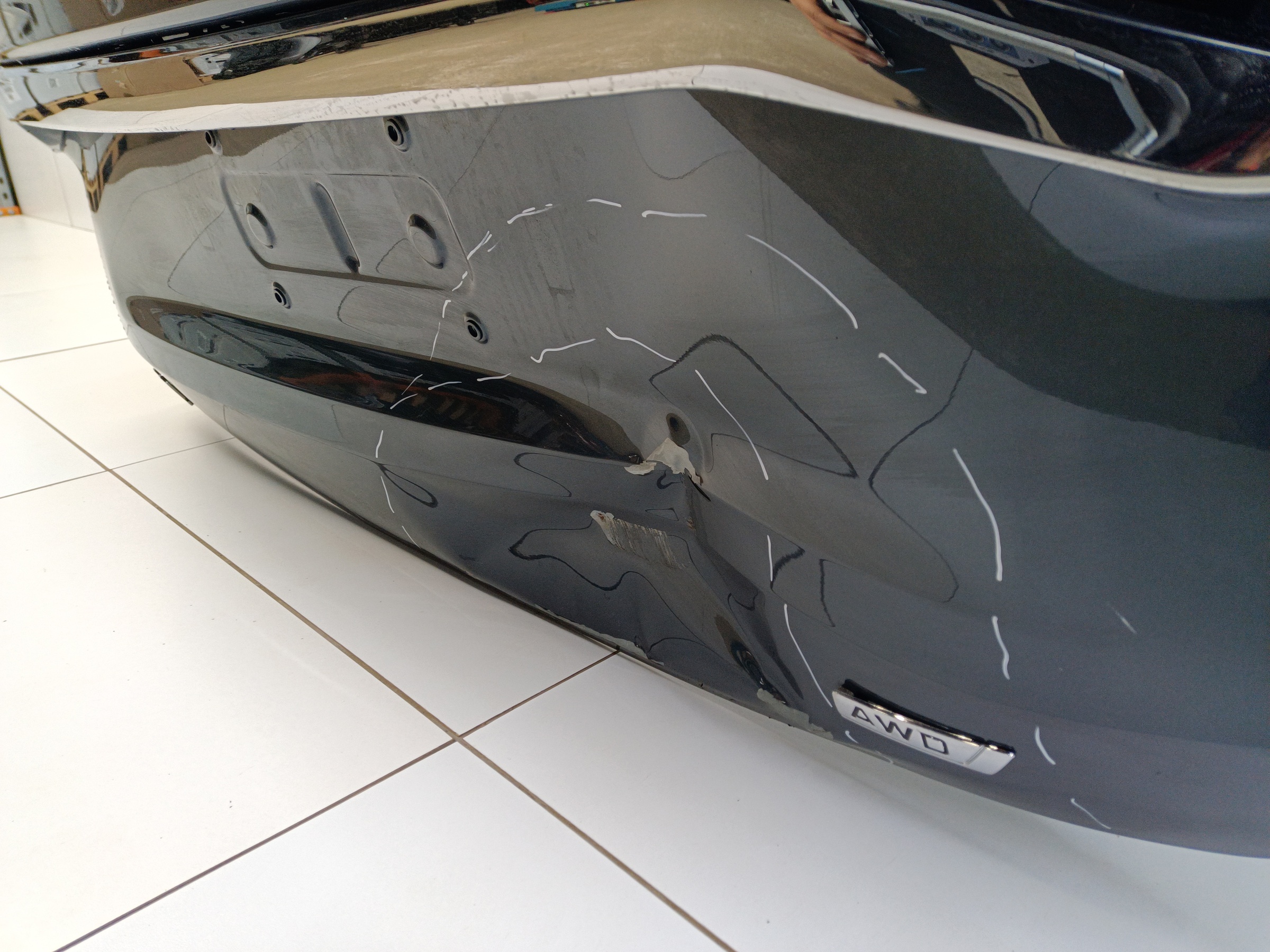 Крышка багажника Geely Tugella