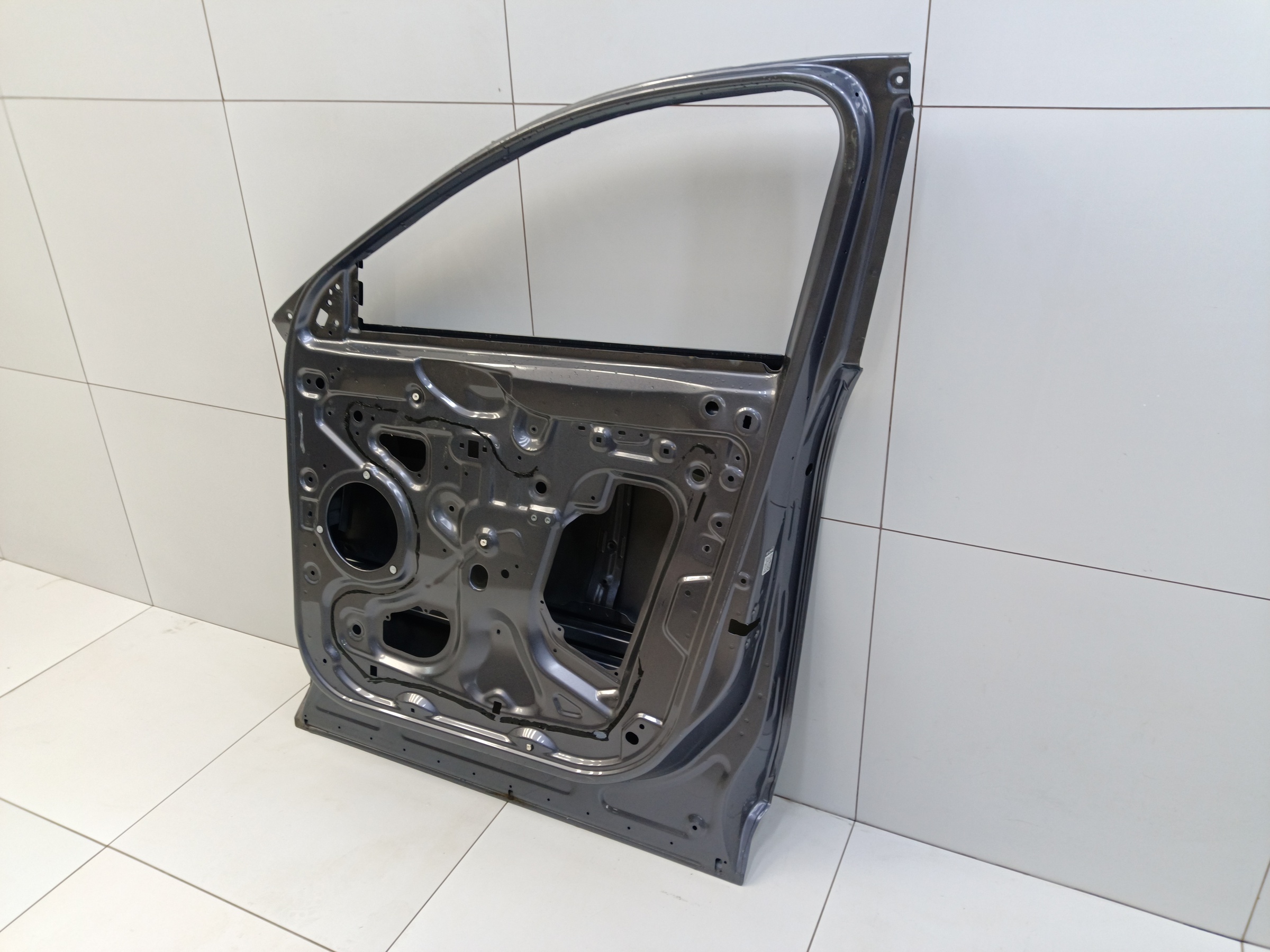 Дверь передняя правая Exeed TXL