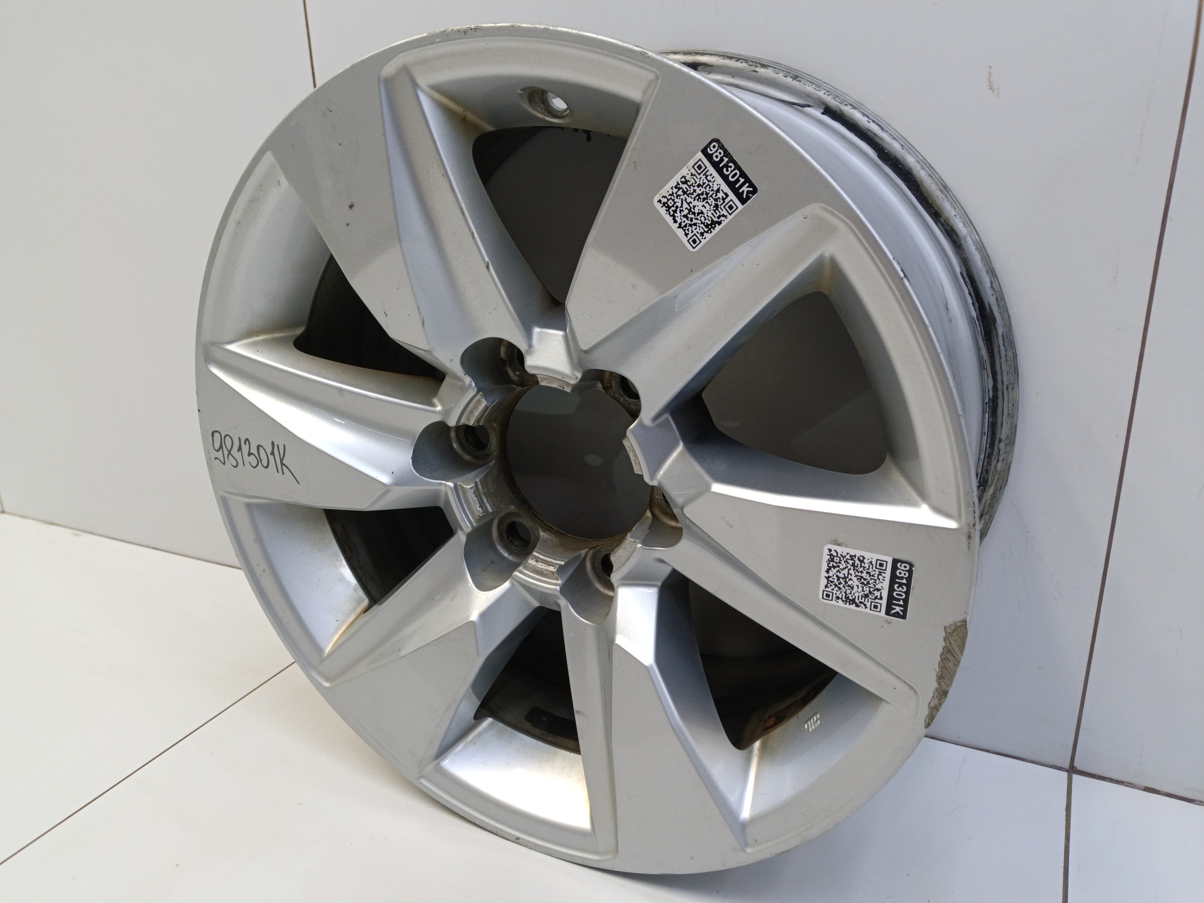 Диск колеса литой Toyota Land Cruiser Prado 150 Restail 2 R17