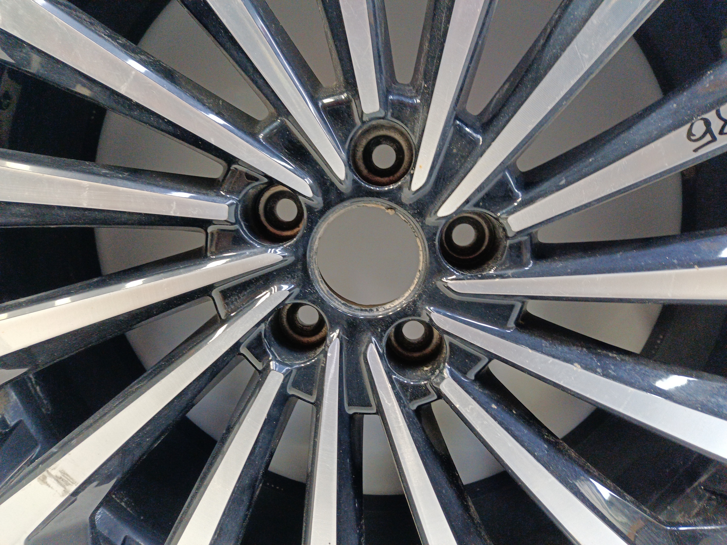 Диск колеса литой EXEED TXL R19