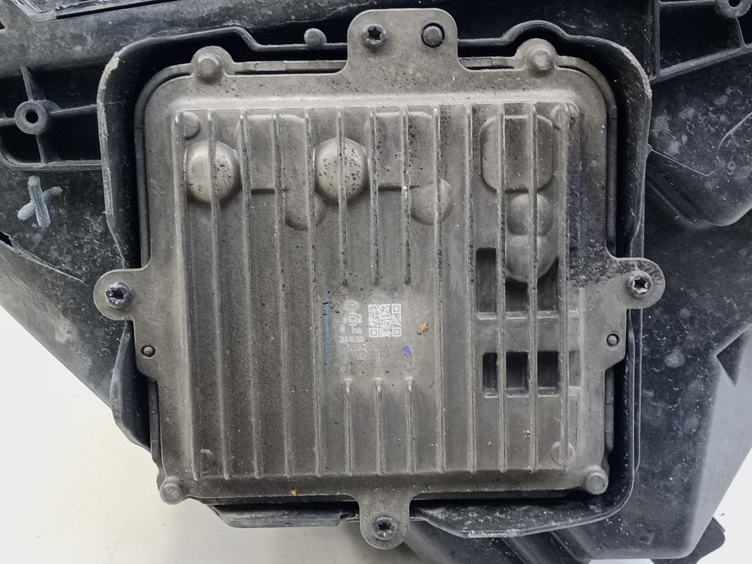 Фара передняя левая Jetour T2 LED