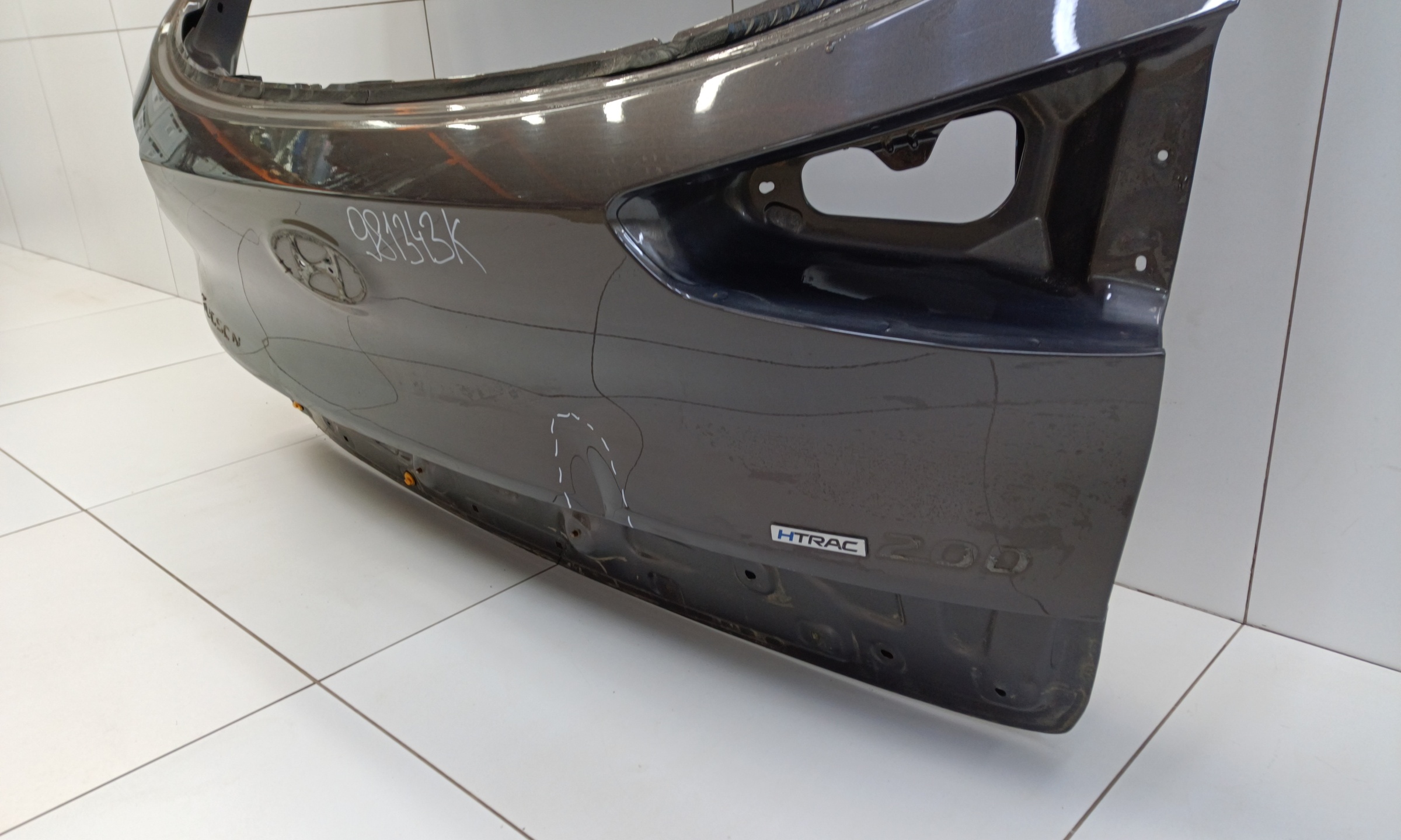 Крышка багажника Hyundai Tucson 3