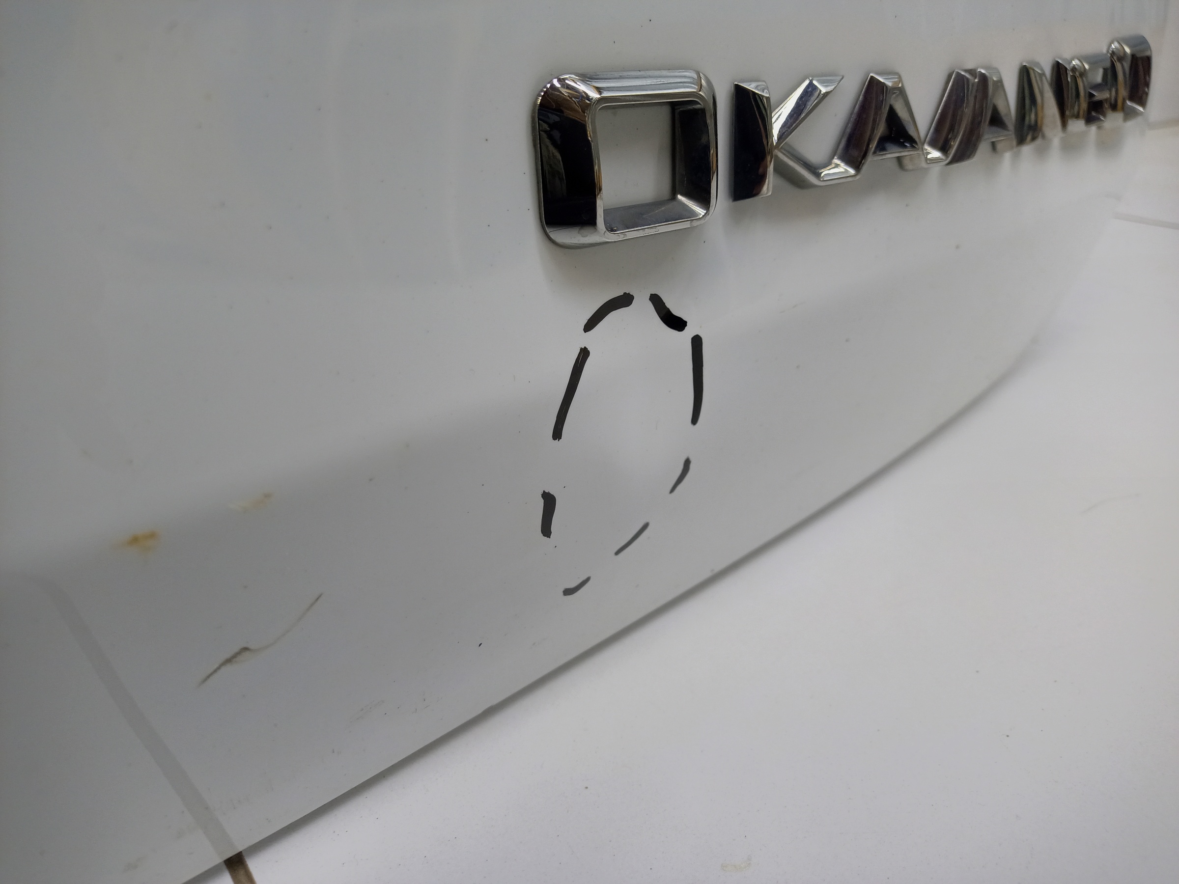 Крышка багажника Geely Okavango Restail