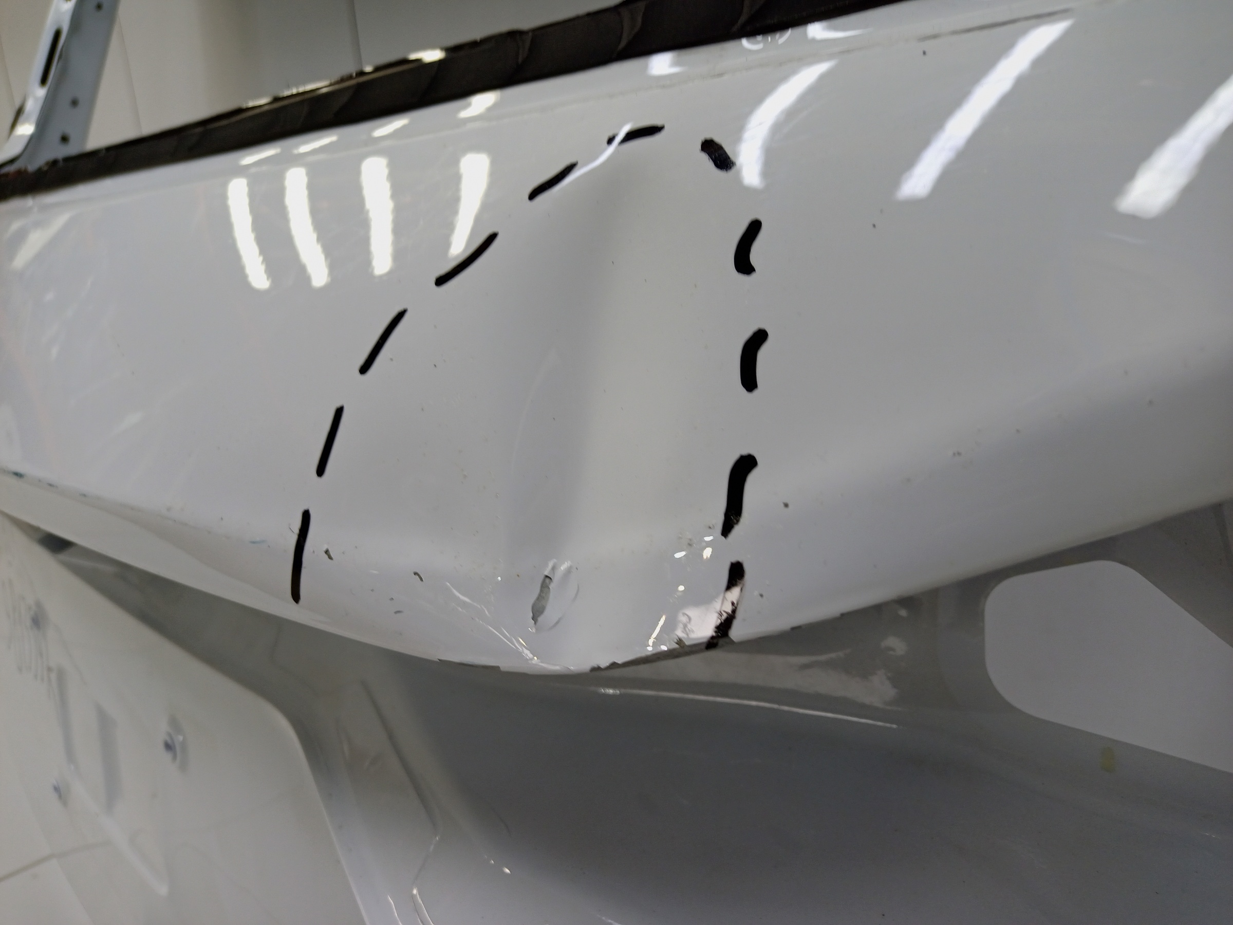 Крышка багажника Geely Okavango Restail