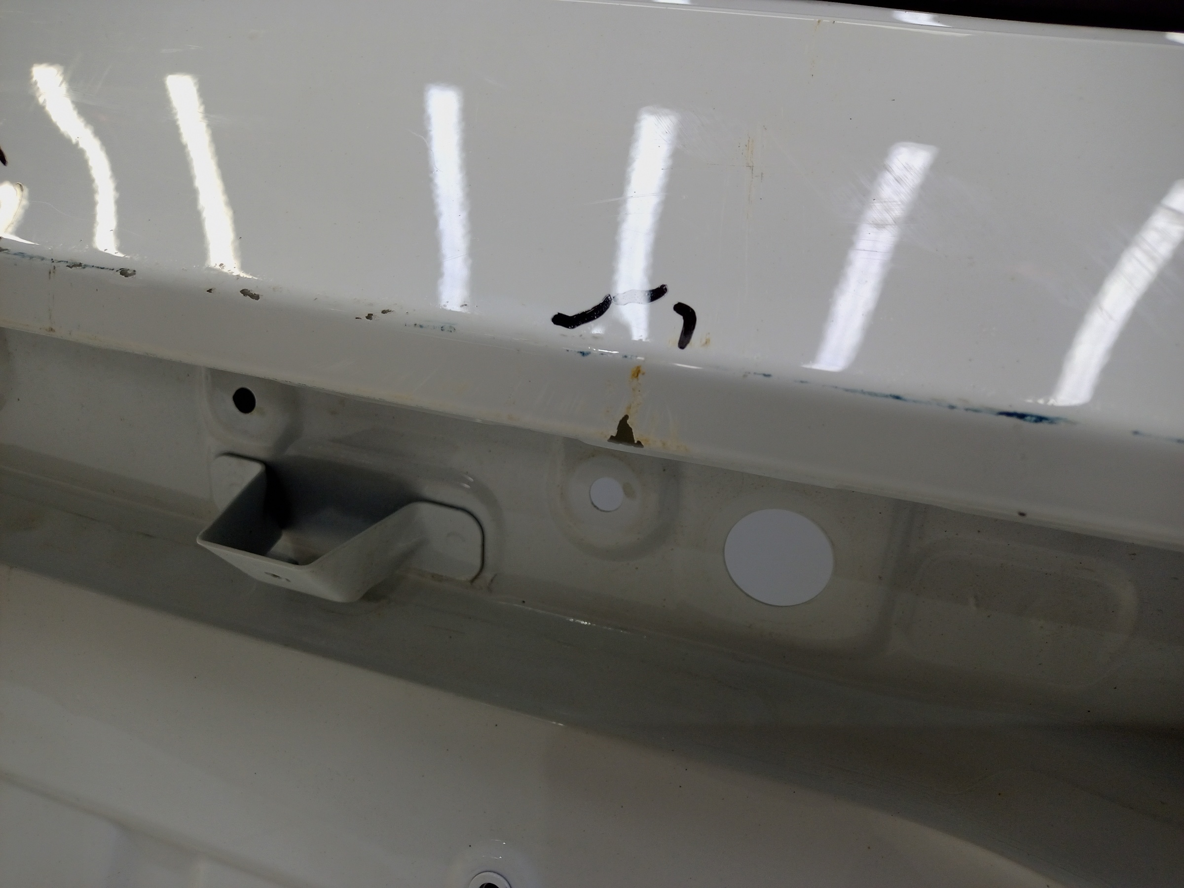 Крышка багажника Geely Okavango Restail