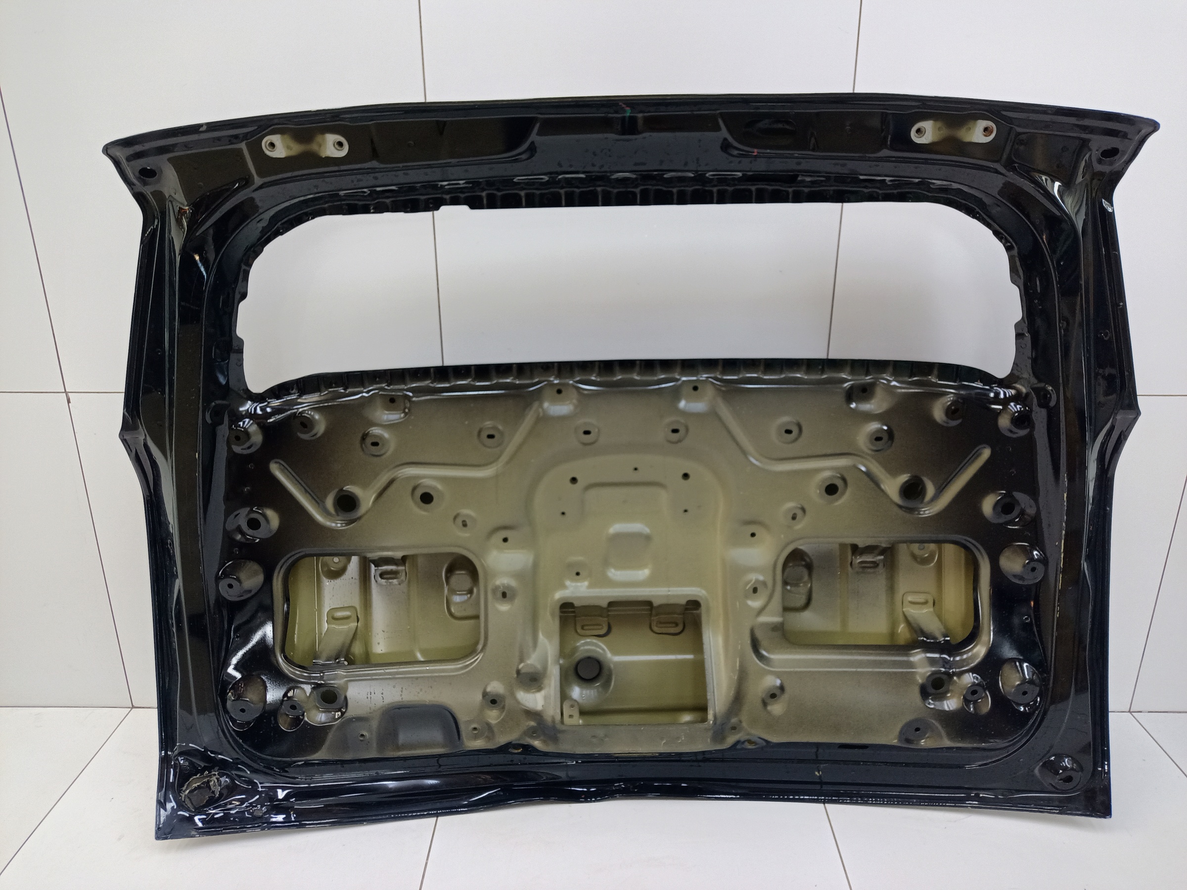 Крышка багажника Haval H3