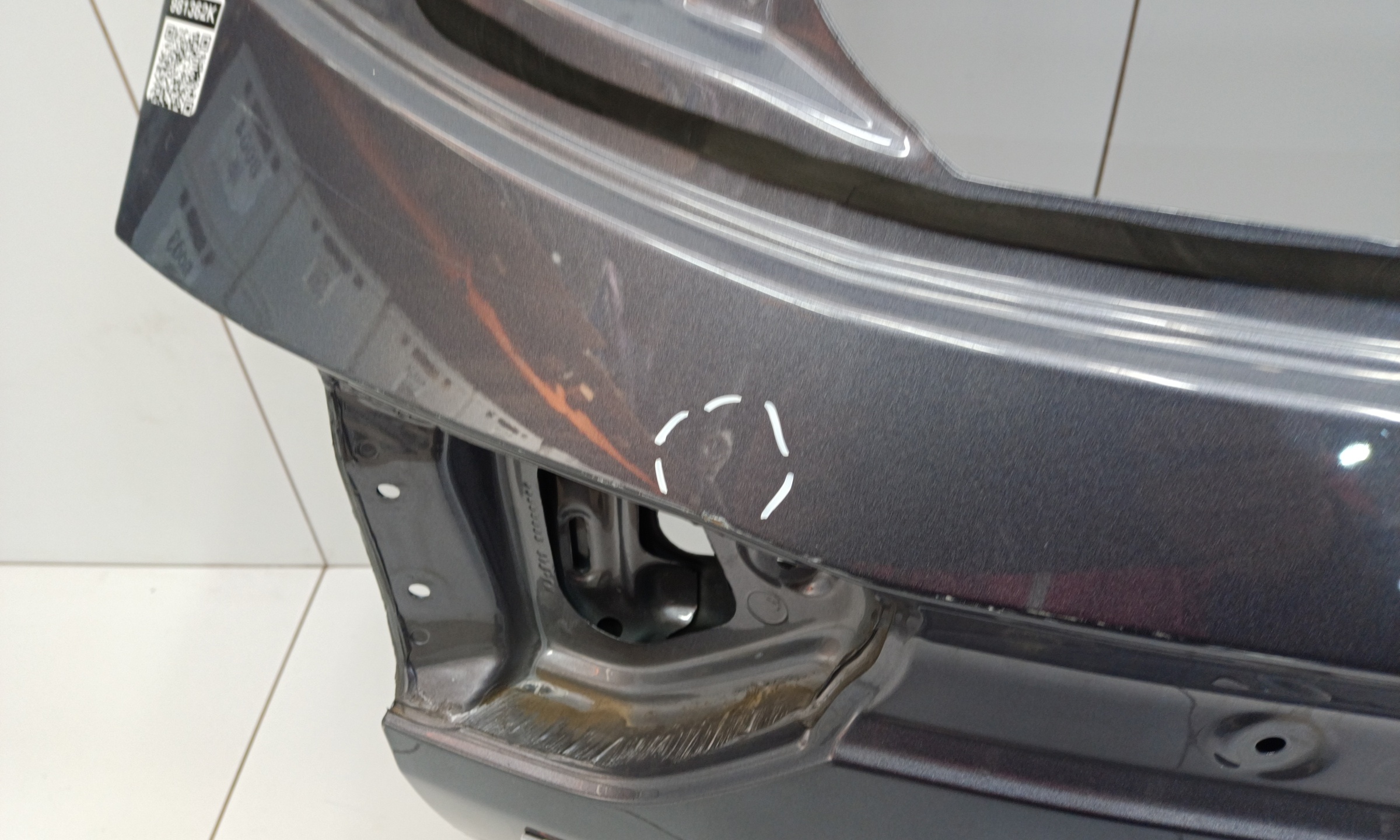 Крышка багажника Chery Tiggo 8