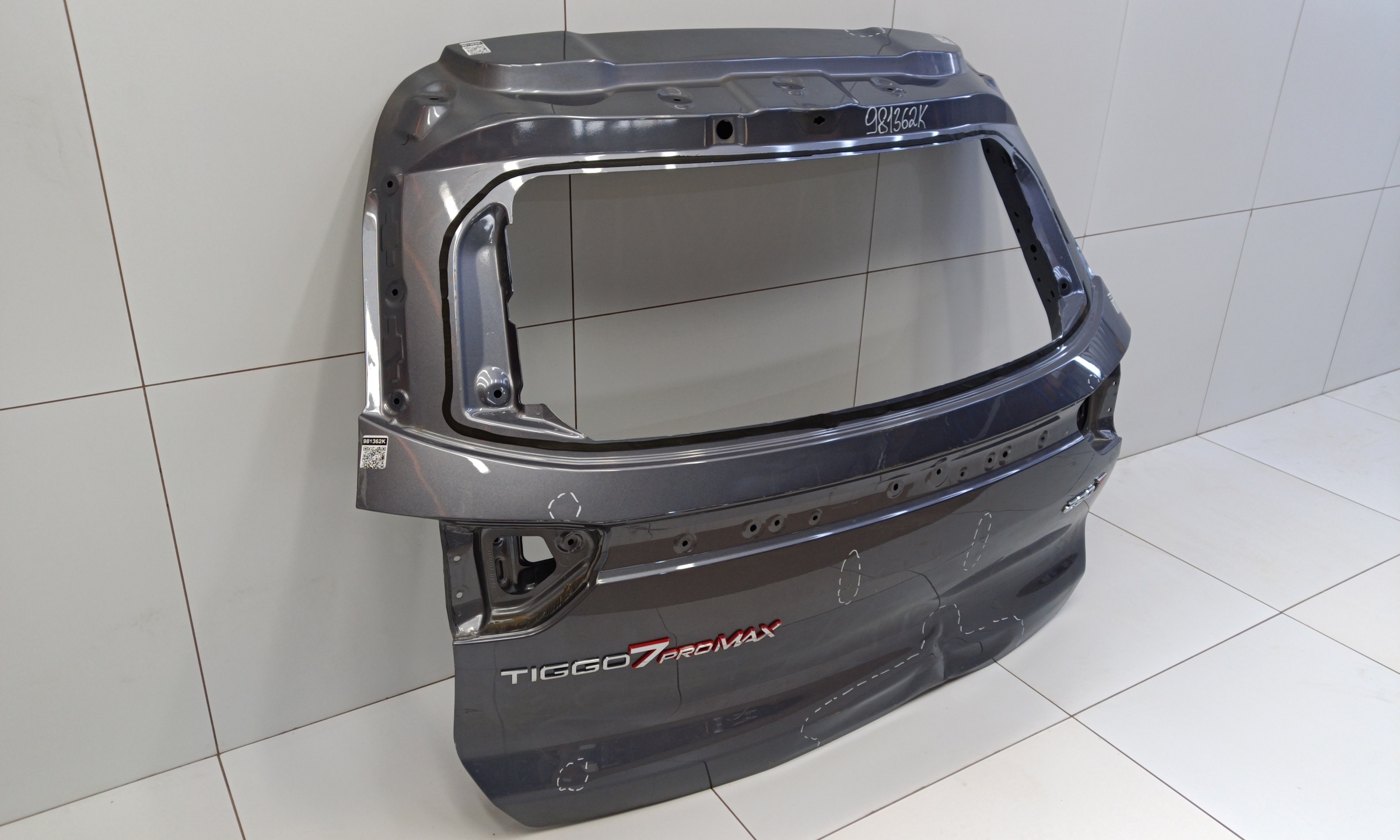 Крышка багажника Chery Tiggo 8