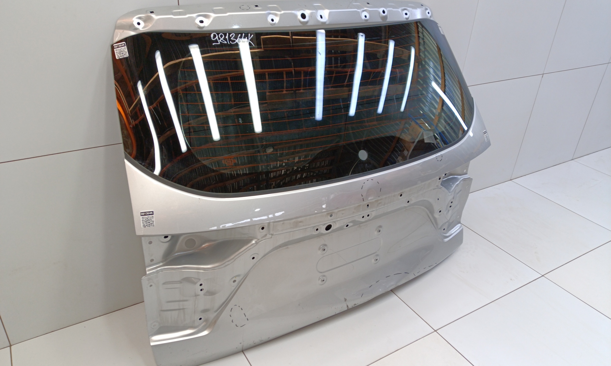 Стекло крышки багажника Haval M6 2