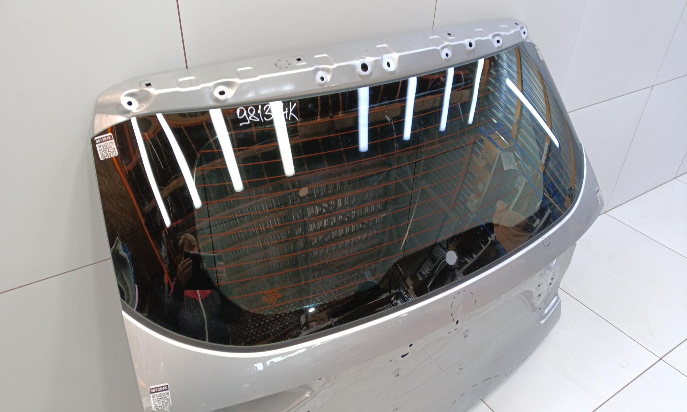 Стекло крышки багажника Haval M6 2