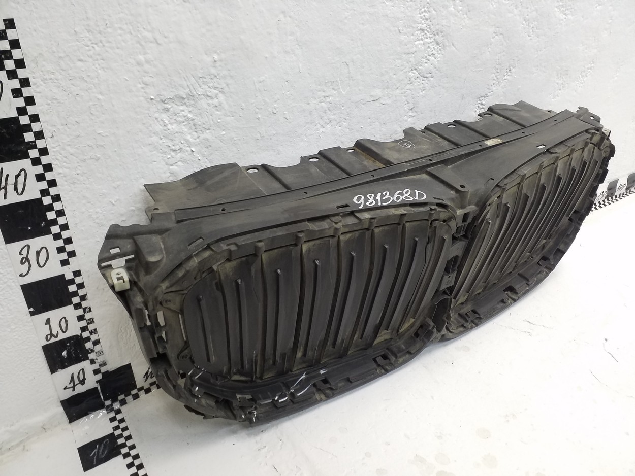 Жалюзи решетки радиатора черные BMW X5 G05