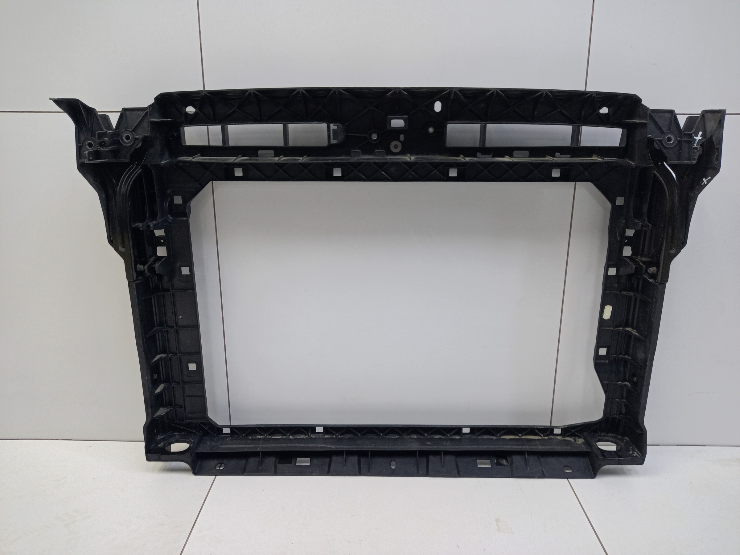 Панель передняя Skoda Kodiaq