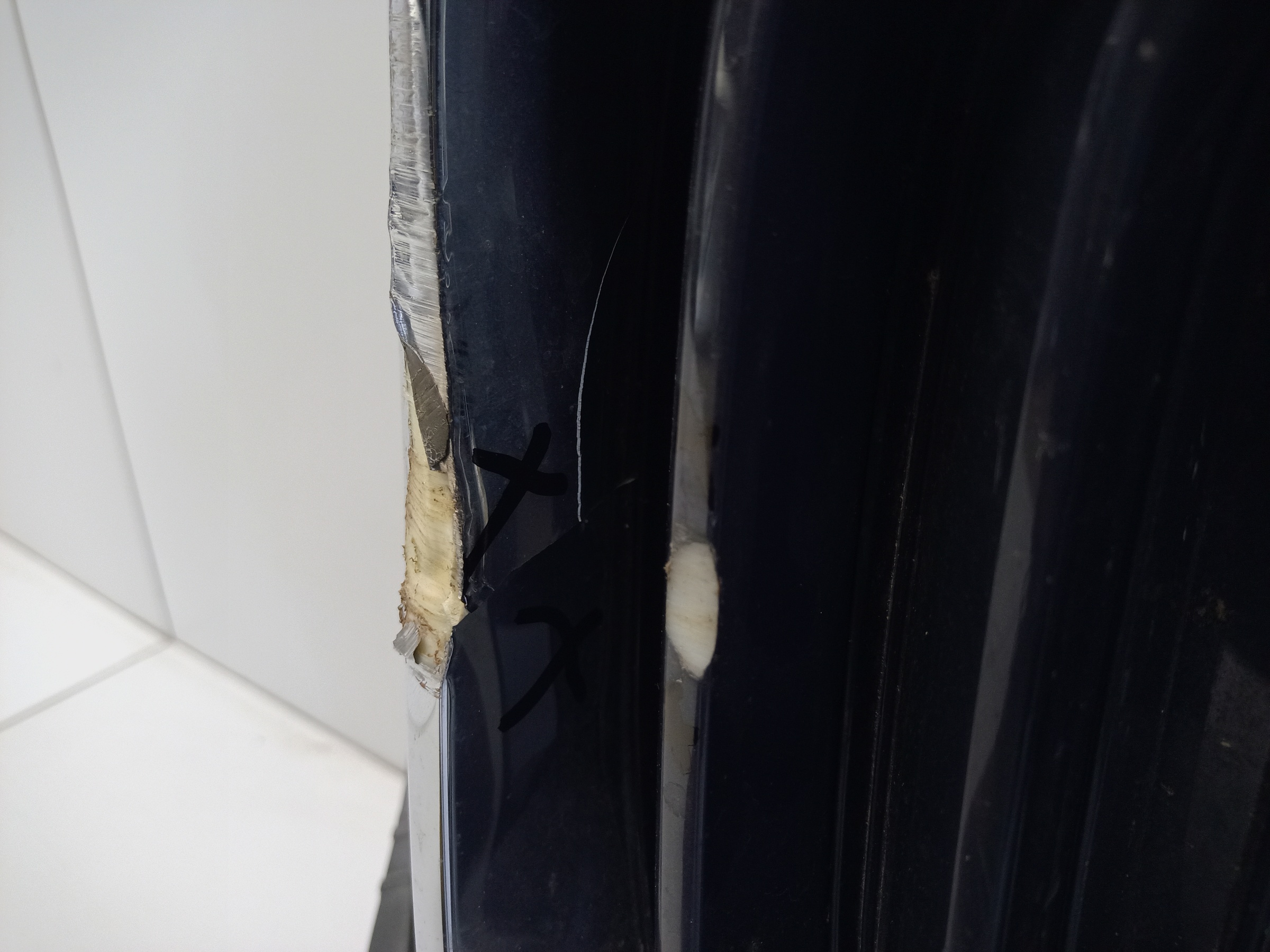 Решетка радиатора Geely Monjaro