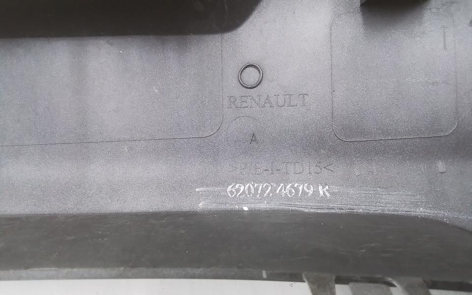 Накладка переднего бампера Renault Duster 1 Restail