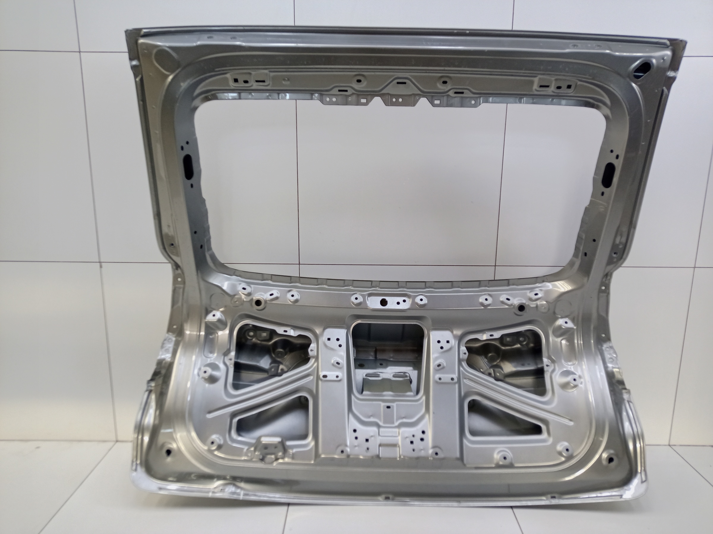 Крышка багажника Haval F7x