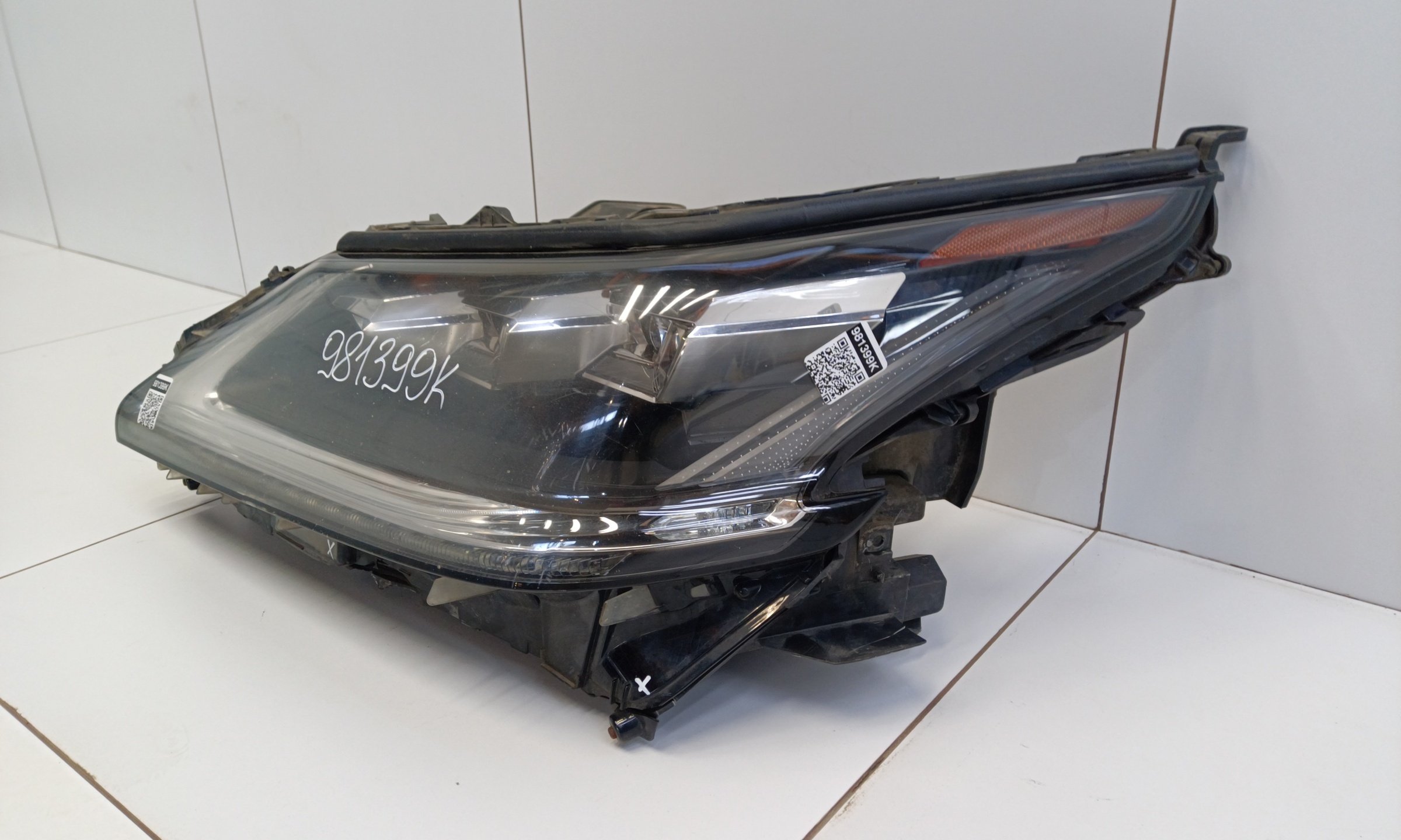 Фара передняя левая Lexus LX 3 Restail 2 LED под 2 блока