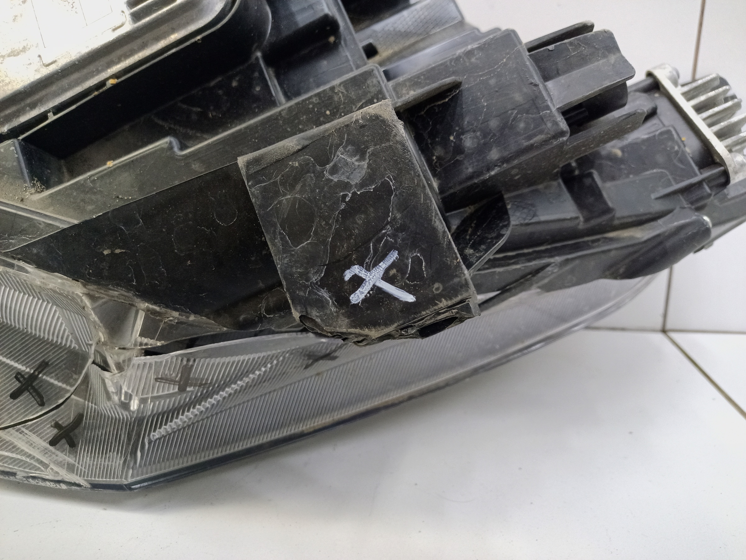 Фара передняя правая Haval Jolion LED