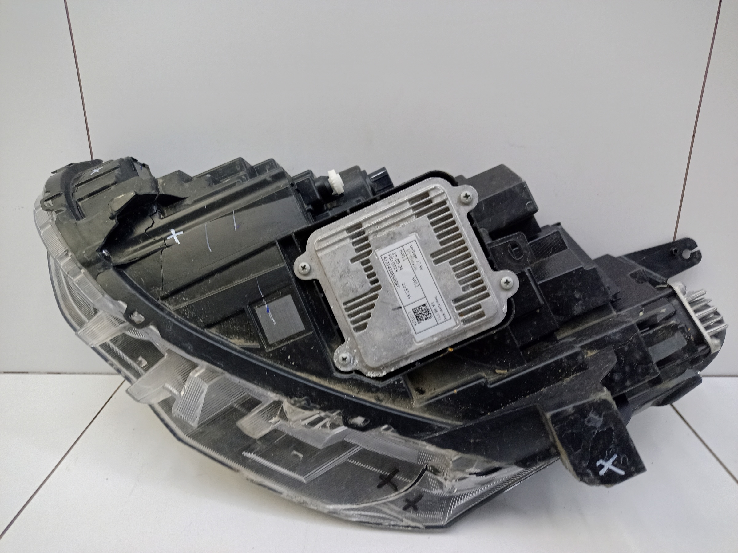 Фара передняя правая Haval Jolion LED