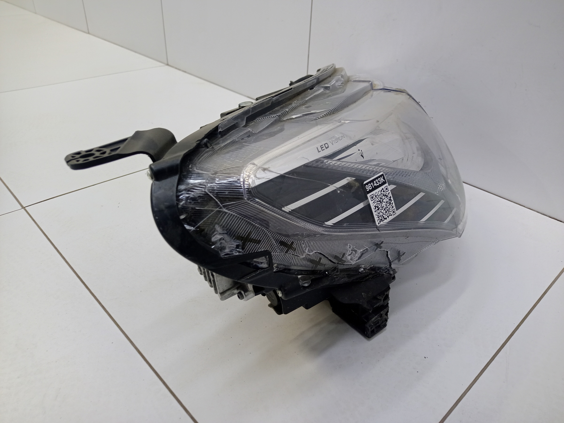 Фара передняя правая Haval Jolion LED