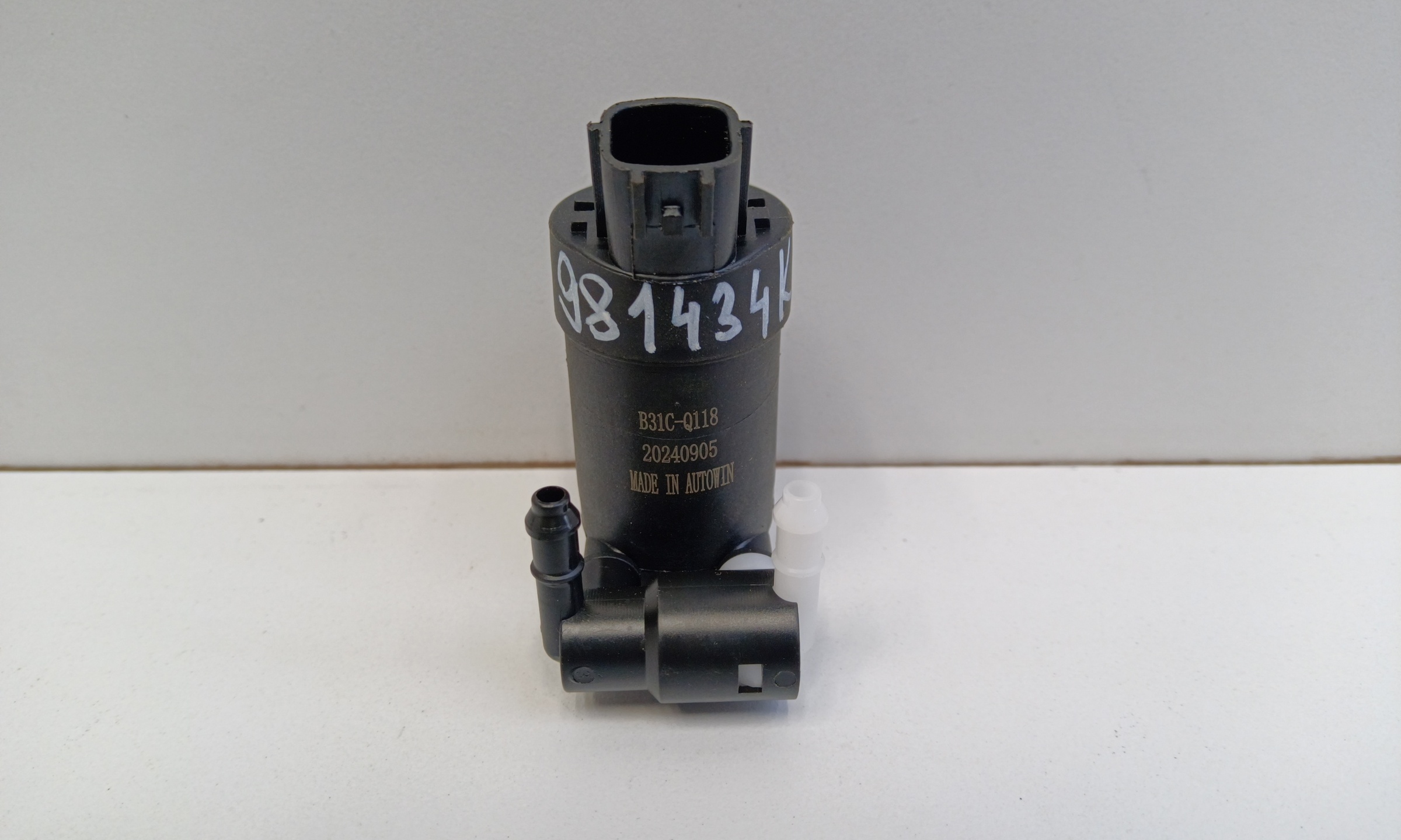 Насос омывателя лобового стекла Chery Tiggo 4