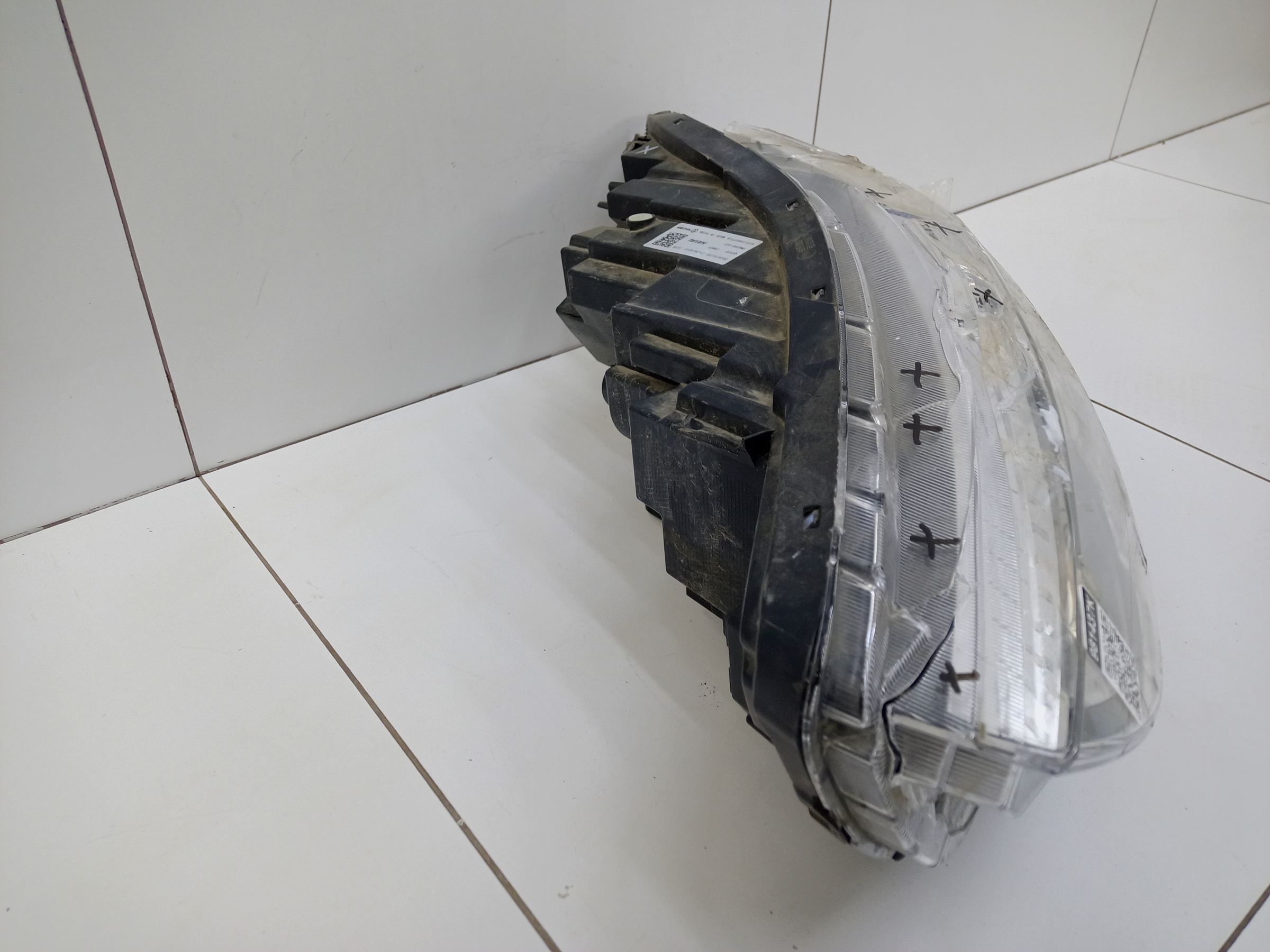 Фара передняя левая Haval Jolion LED