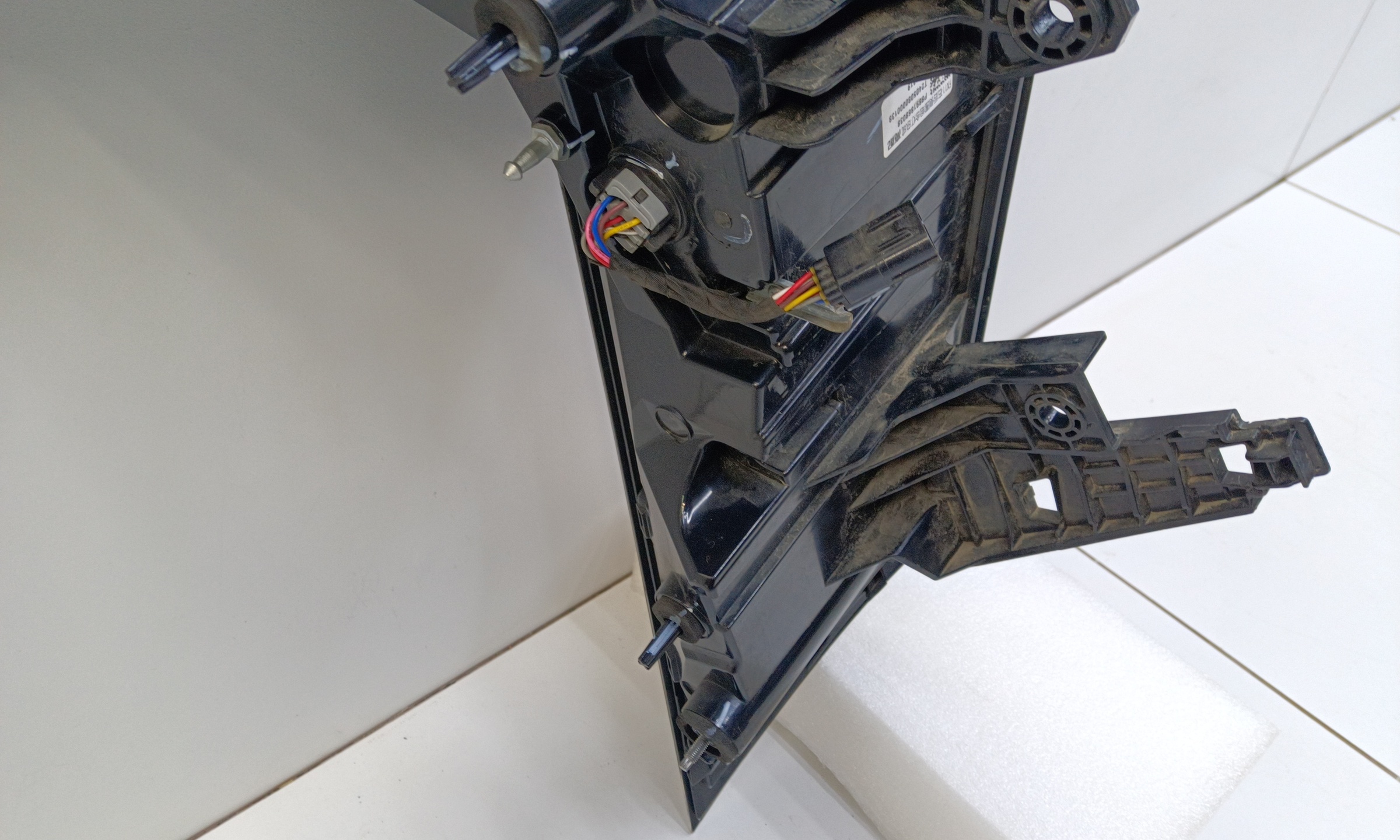 Фонарь задний правый Geely Atlas 2 LED