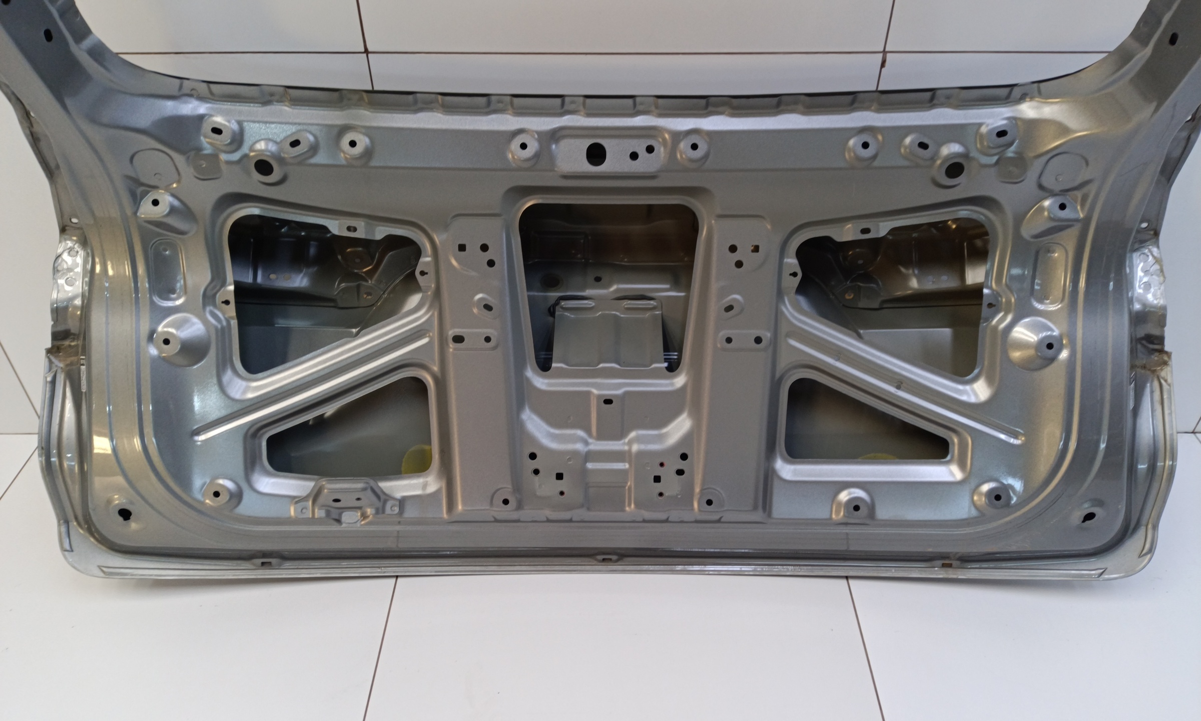 Крышка багажника Haval F7x