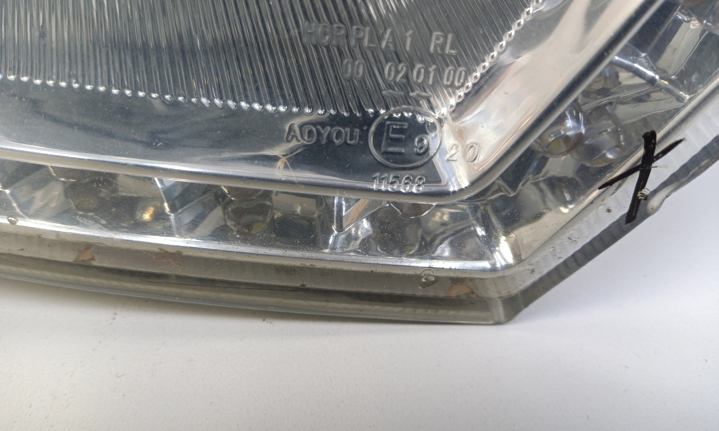 Фара передняя правая UAZ Patriot Restail 2 галоген с ДХО