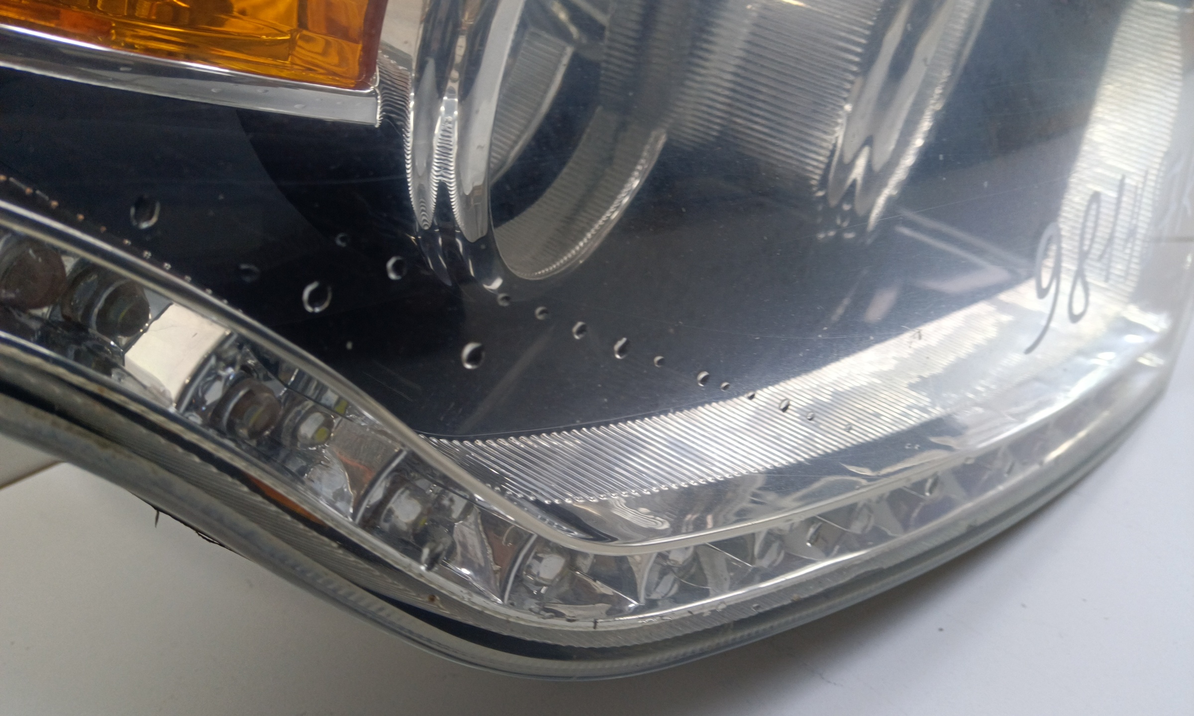 Фара передняя правая UAZ Patriot Restail 2 галоген с ДХО