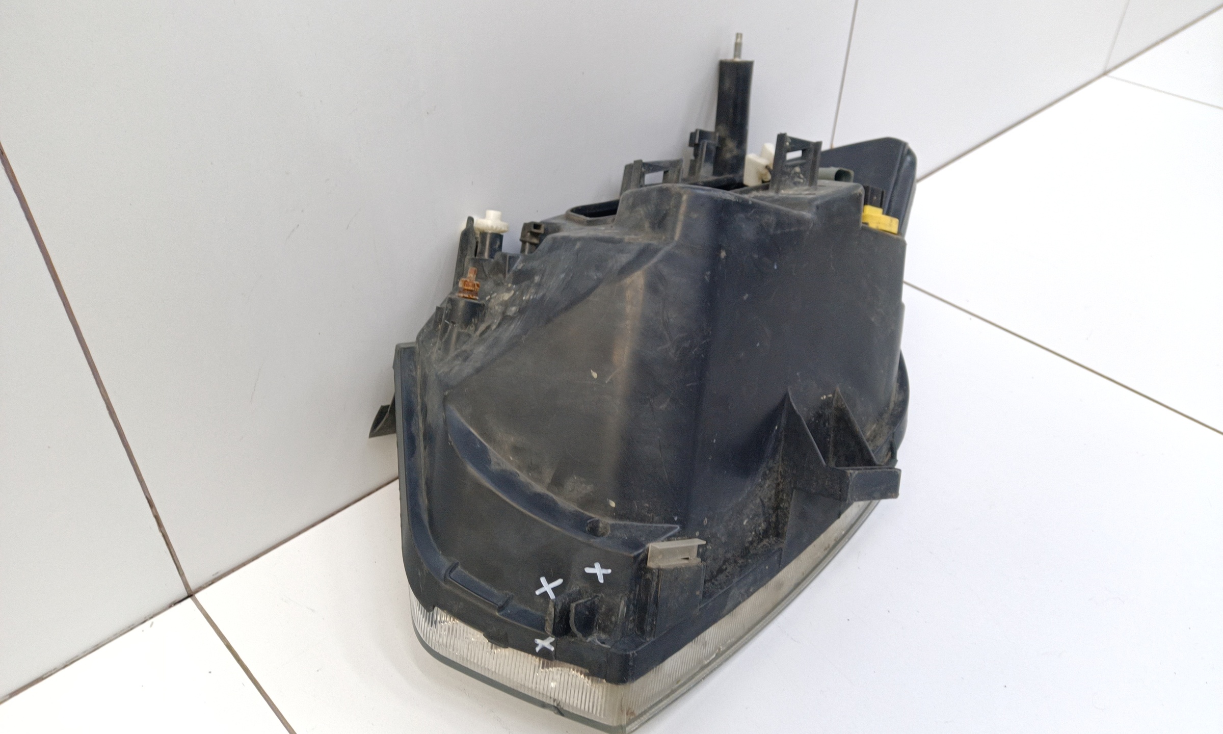 Фара передняя правая UAZ Patriot Restail 2 галоген с ДХО