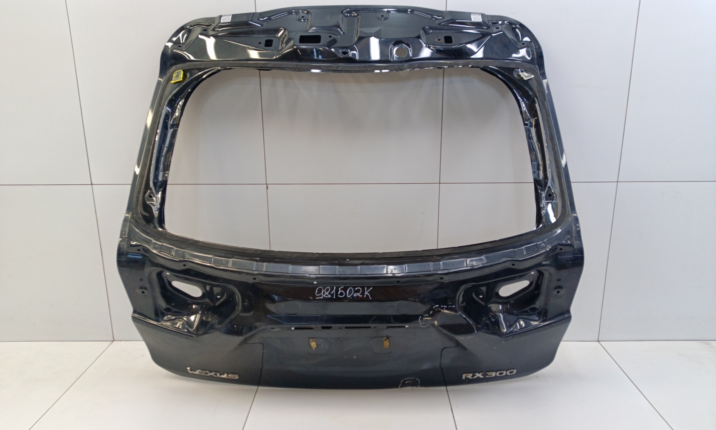 Крышка багажника Lexus RX 4