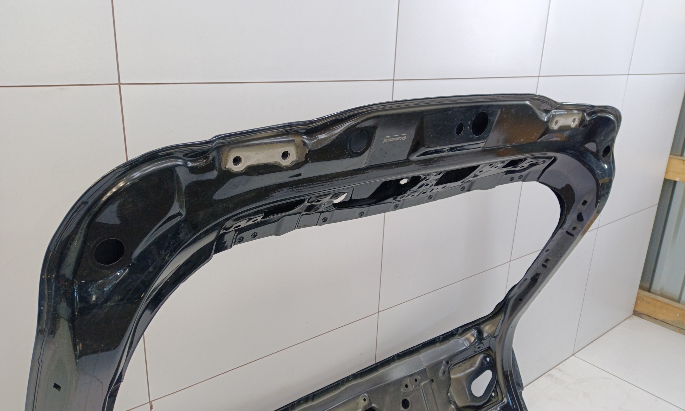 Крышка багажника Lexus RX 4