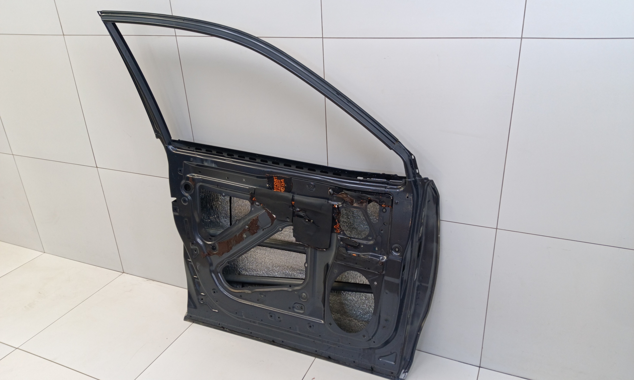 Дверь передняя левая Subaru Forester 5 SK