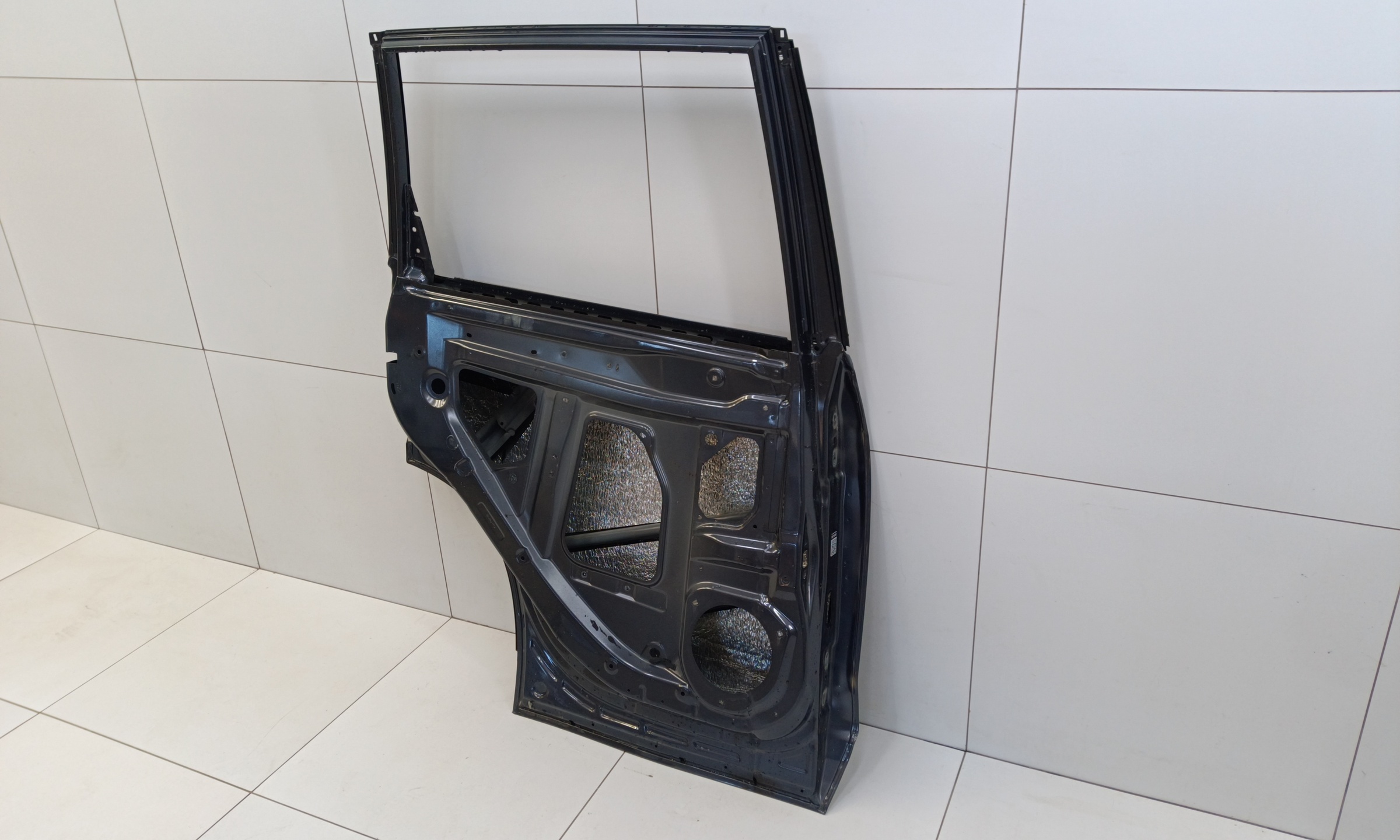 Дверь задняя левая Subaru Forester 5 SK