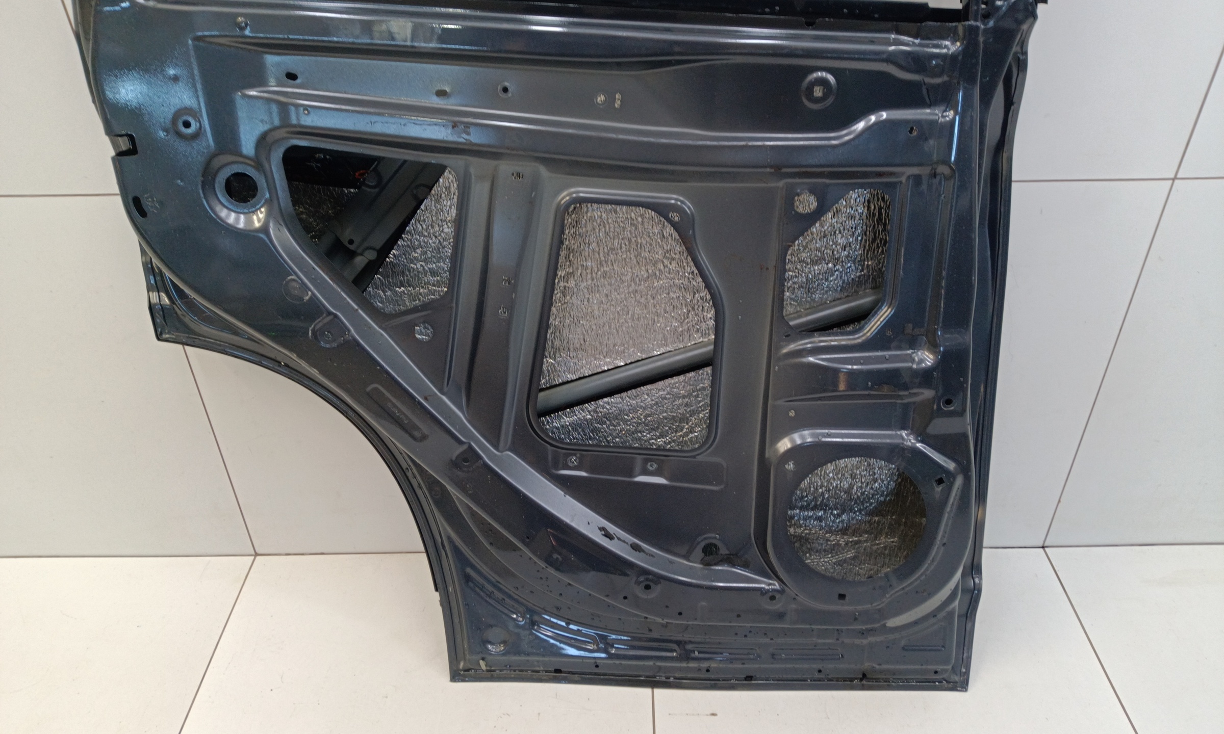 Дверь задняя левая Subaru Forester 5 SK