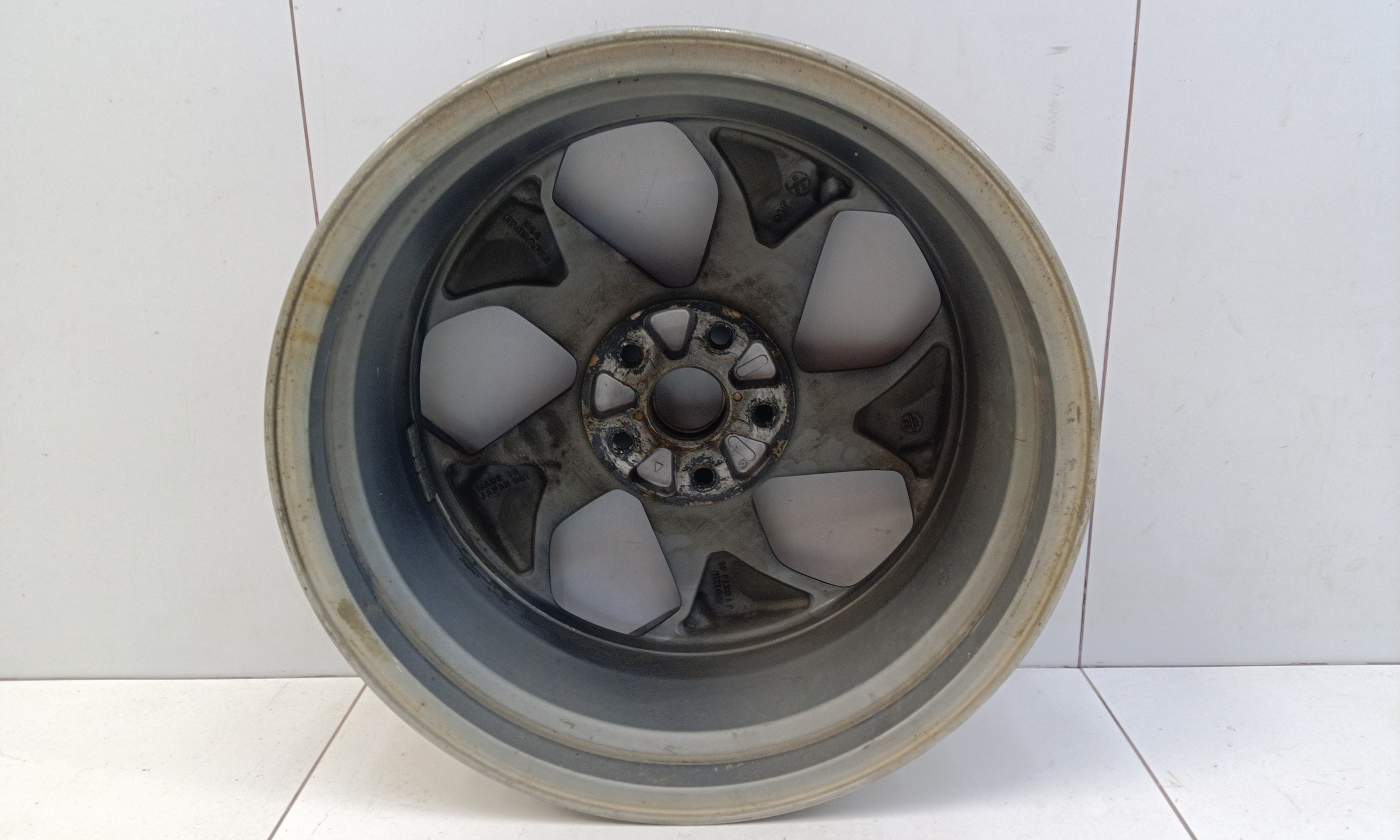 Диск колеса литой Subaru Forester 5 SK Restail R18