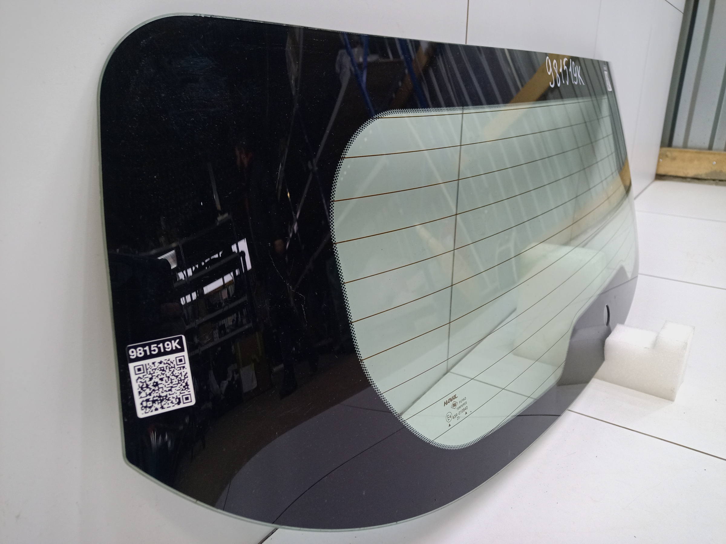 Стекло крышки багажника Haval Jolion
