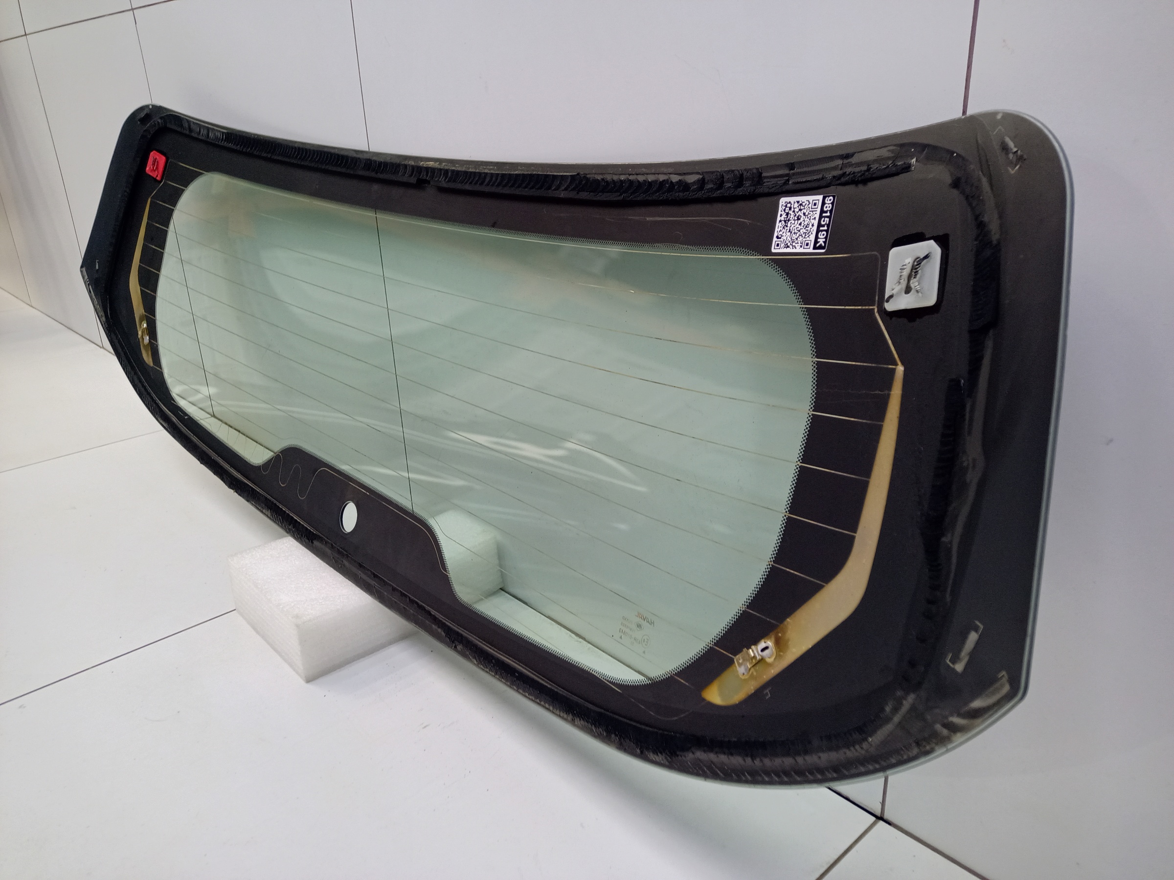 Стекло крышки багажника Haval Jolion