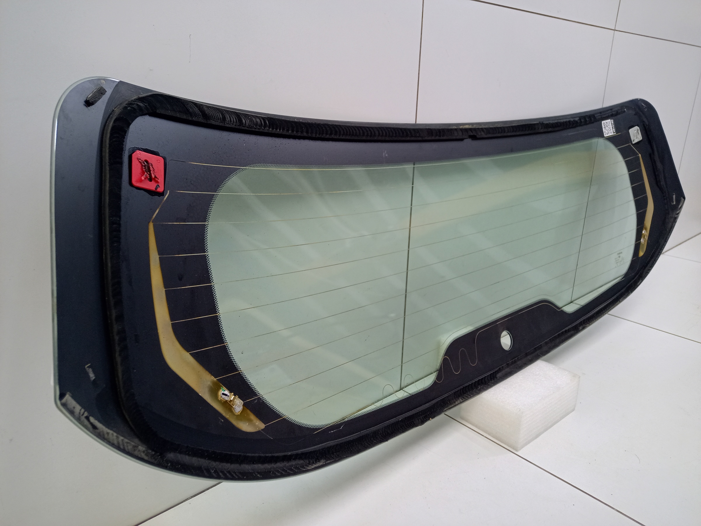 Стекло крышки багажника Haval Jolion