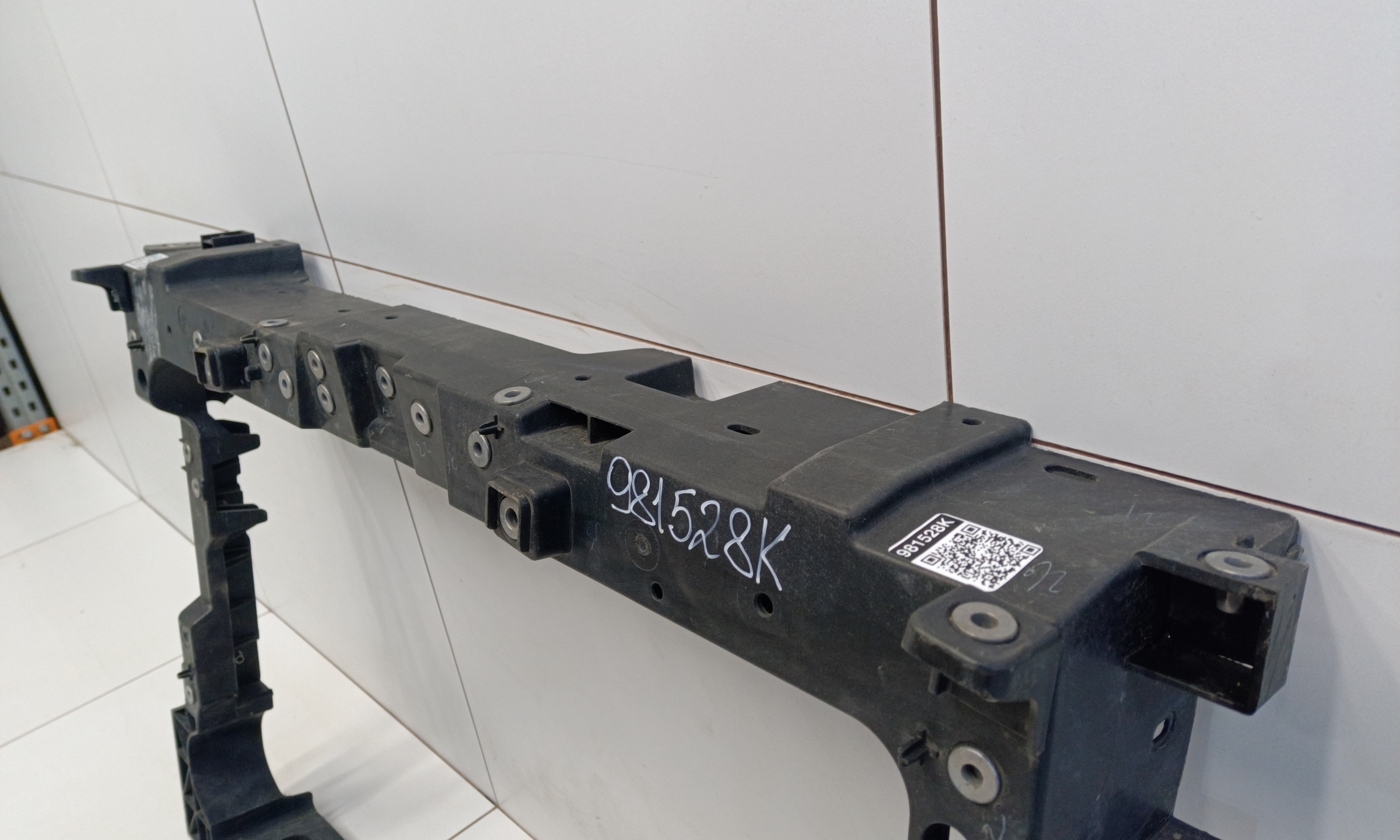 Панель передняя Geely Coolray