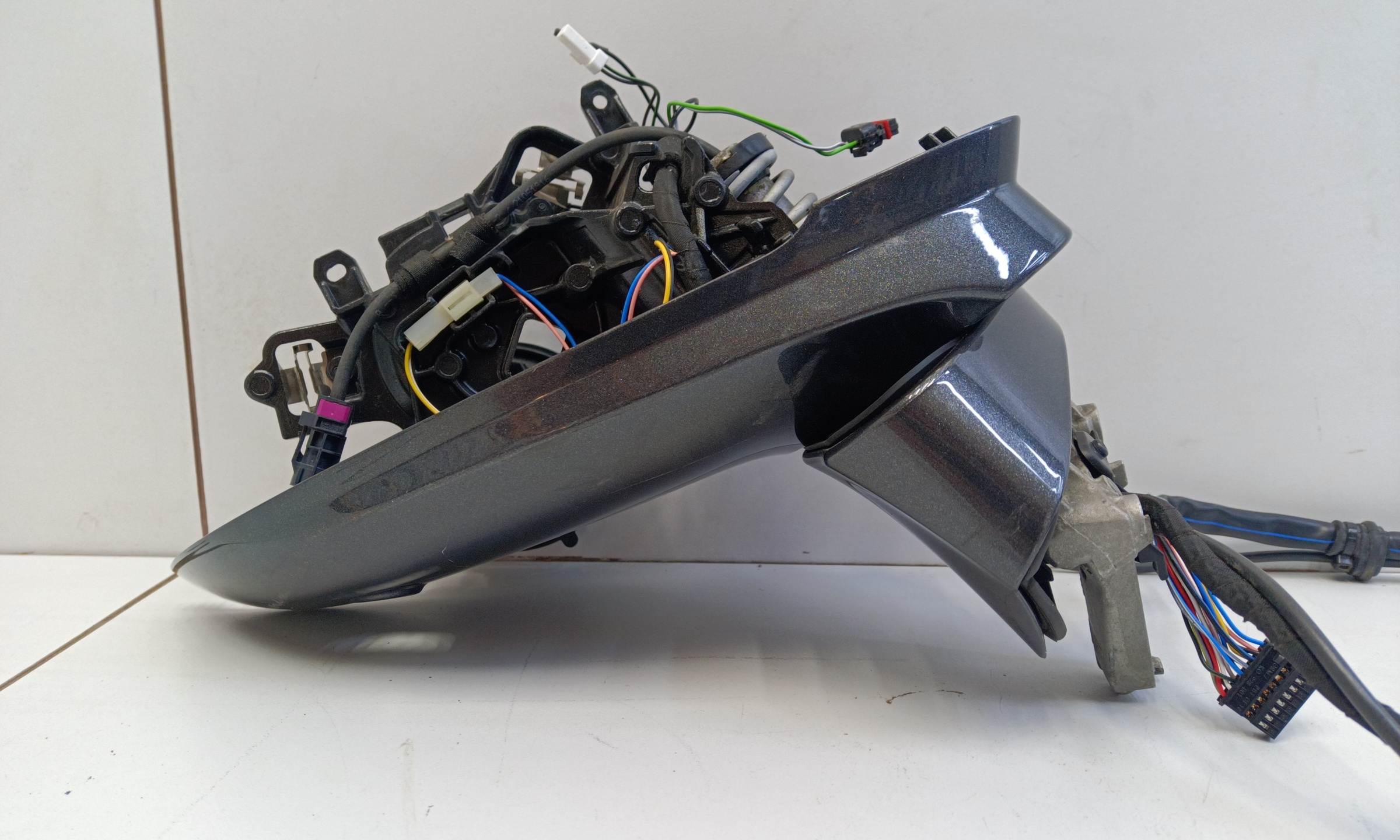 Зеркало правое Bentley Flying Spur 2 15+1 контактов