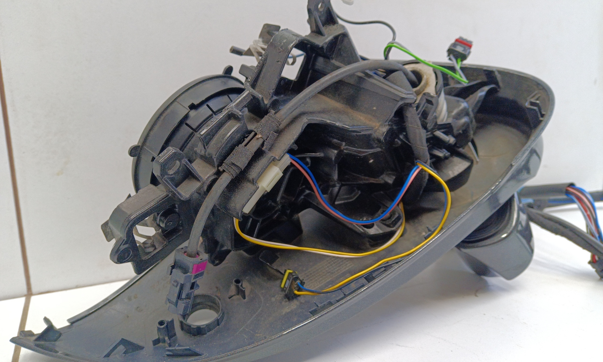 Зеркало правое Bentley Flying Spur 2 15+1 контактов