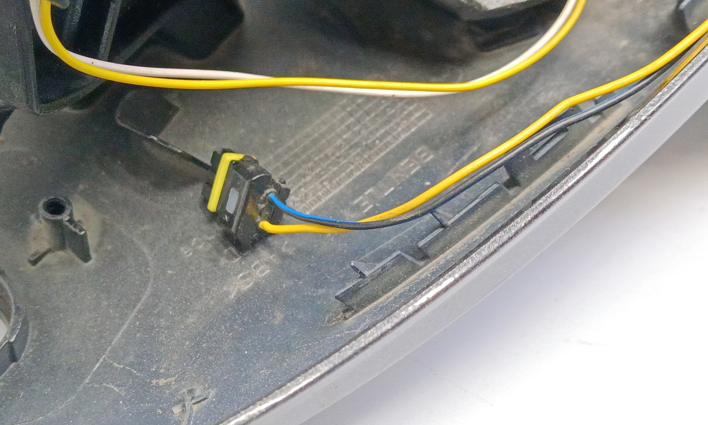 Зеркало правое Bentley Flying Spur 2 15+1 контактов