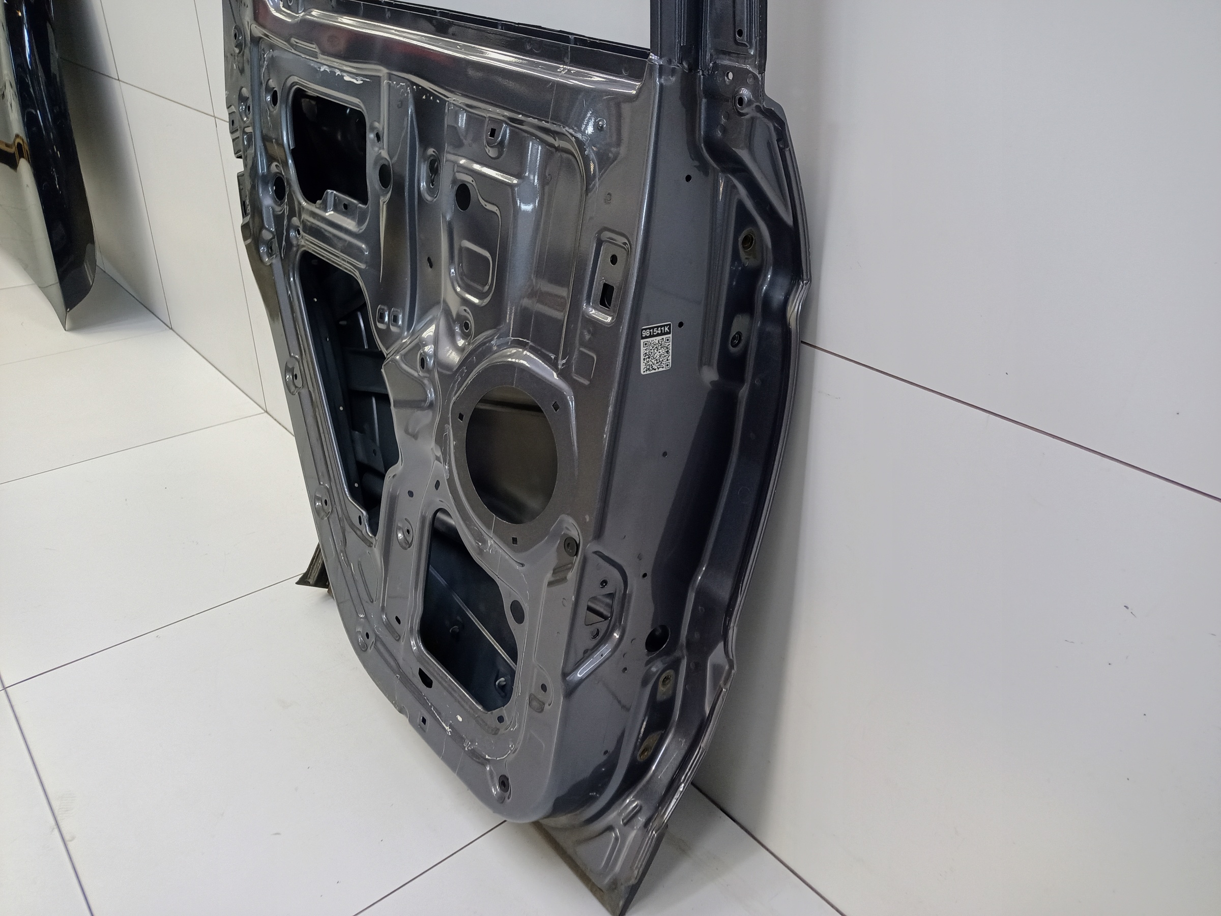 Дверь задняя левая Москвич 3