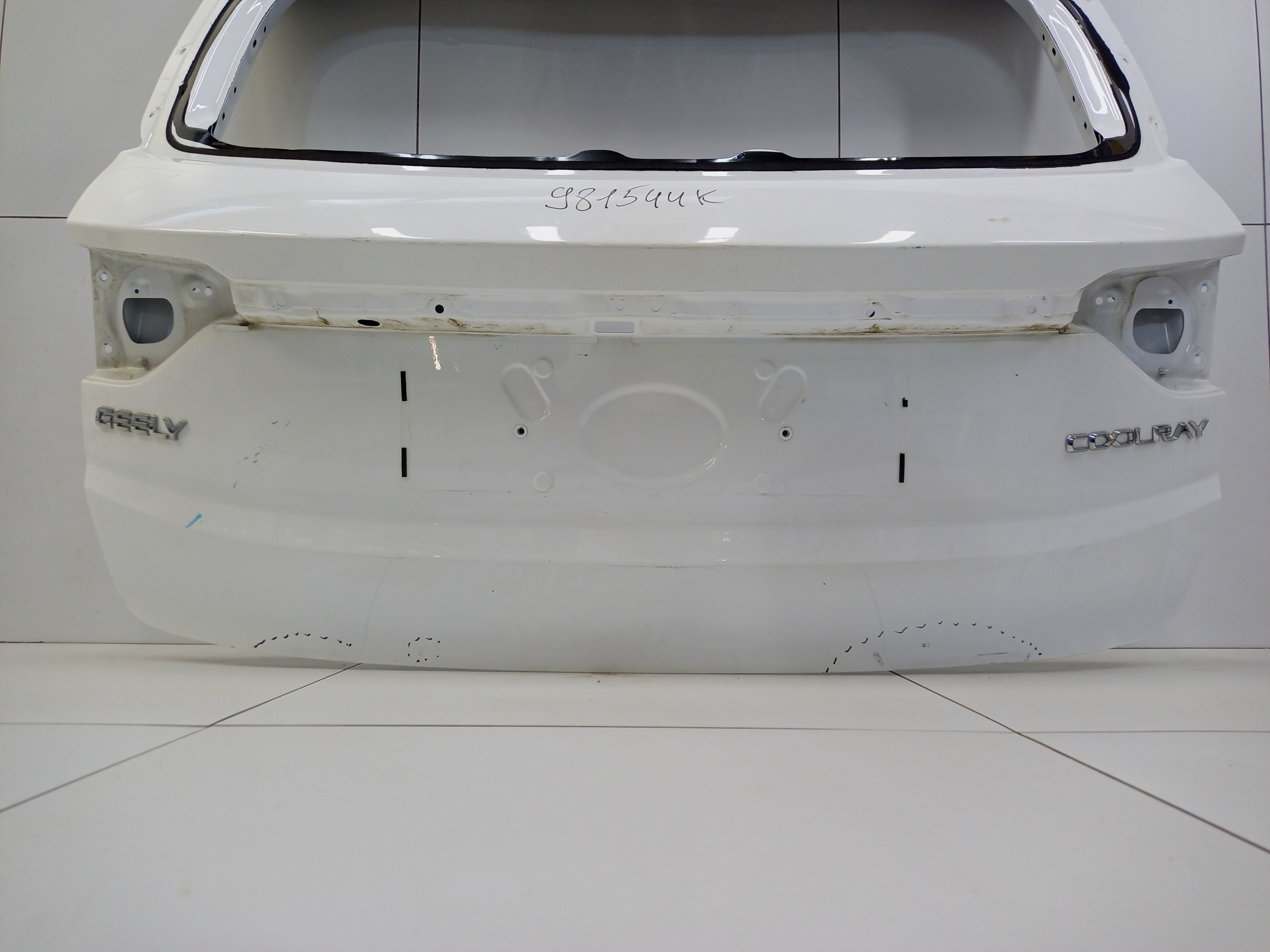 Крышка багажника Geely Coolray